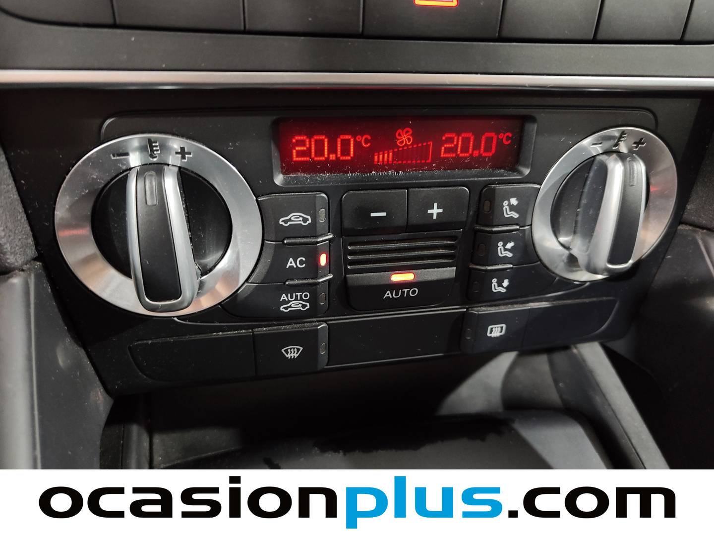 Equipamiento del Audi A3 Audi A3 Sportback Attraction 1.6 TDI (105 CV)