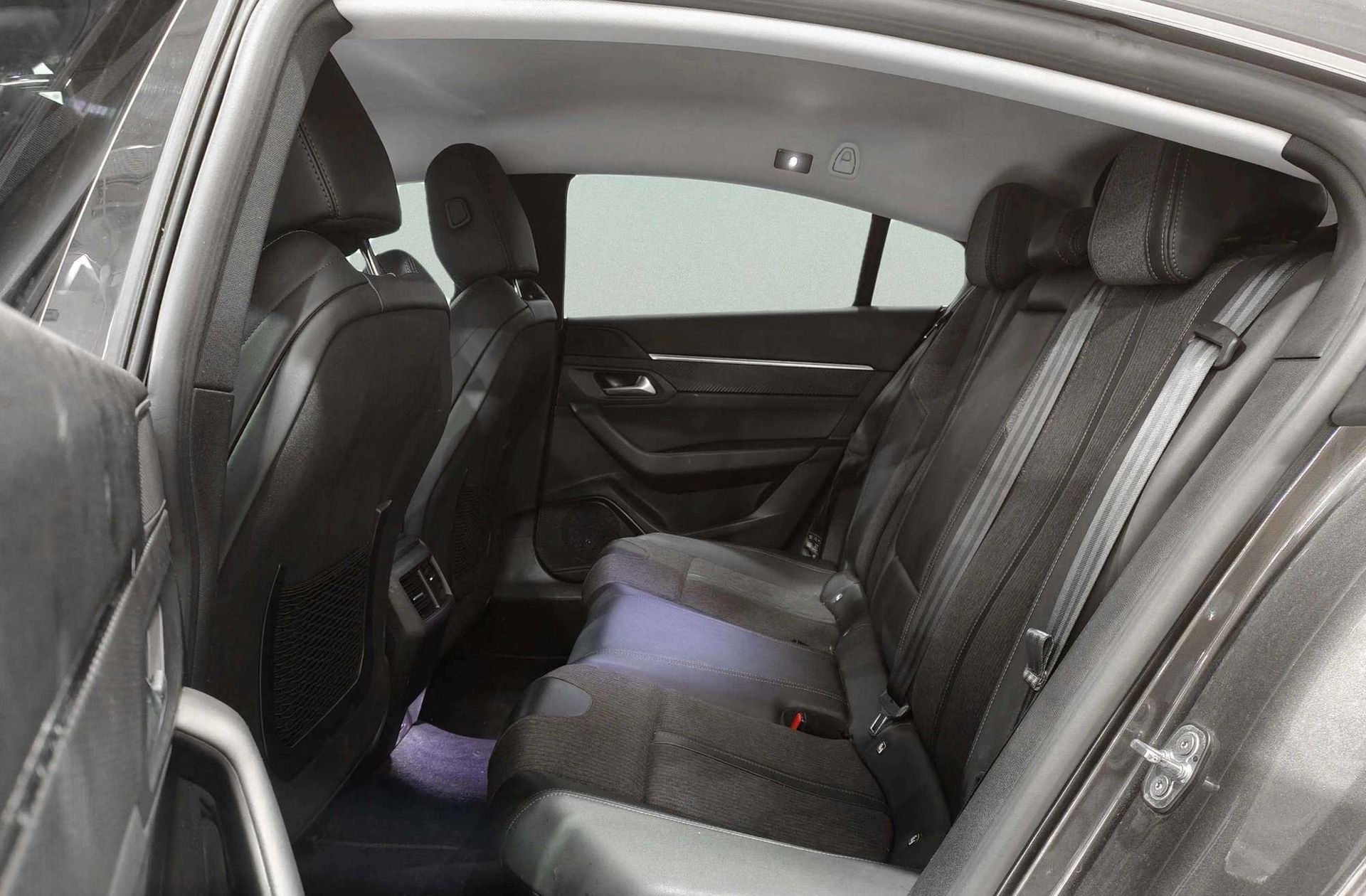 Peugeot 508 BlueHDi 130 Allure - foto 13