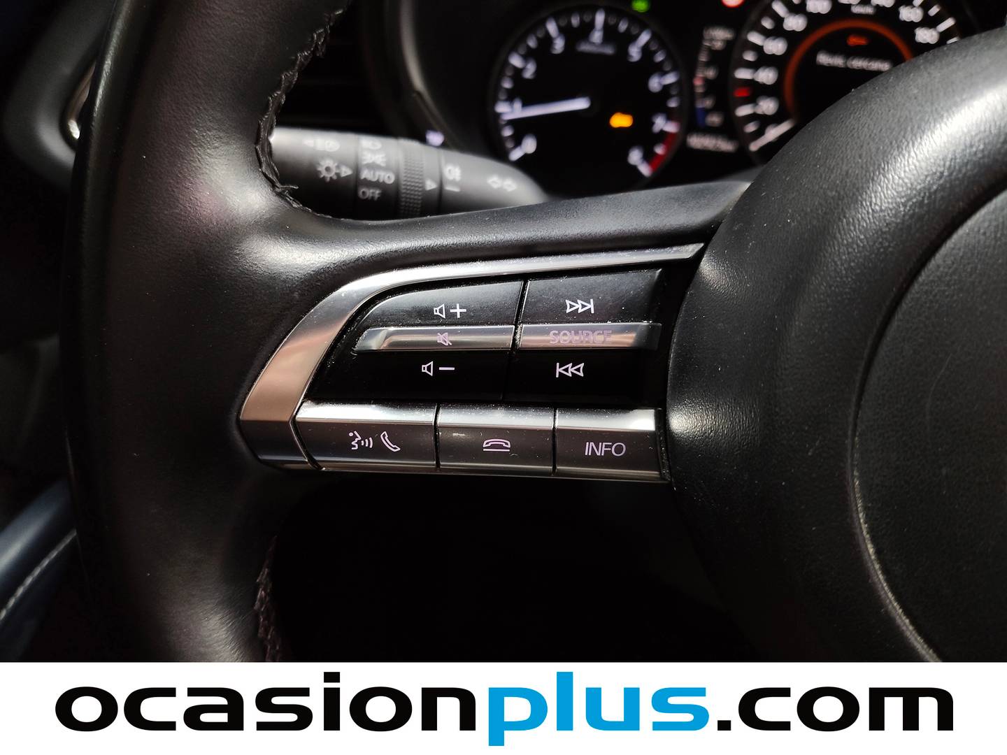 Foto Mazda CX-30 Mazda CX-30 2.0 Skyactiv-G Evolution 2WD AT 90 kW (122 CV)