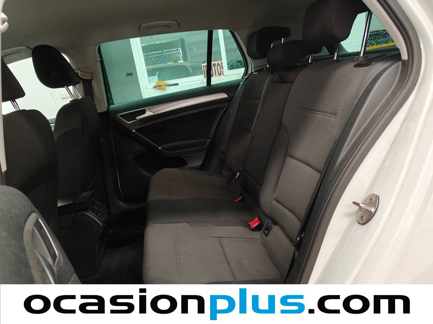 Foto asientos traseros Volkswagen Golf Volkswagen Golf Advance 1.6 TDI BMT (105 CV)