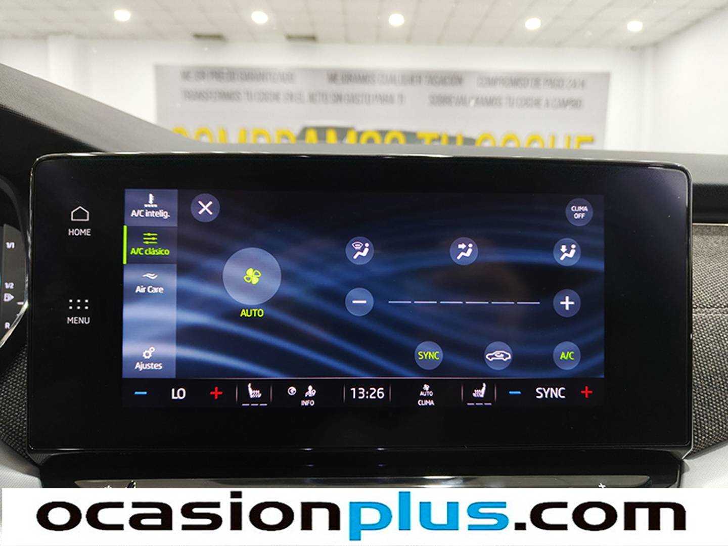 Foto Skoda Octavia Skoda Octavia Combi 2.0 TDI Scout Last Edition 4x4 DSG (150 CV)