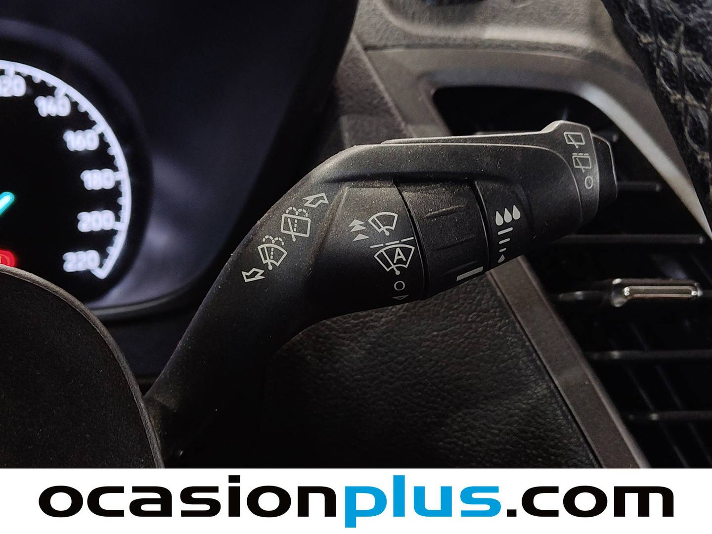 Accesorios del Ford Transit Connect Ford Transit Connect 1.5 TDCI S&S Trend 230 L2 (120 CV) 7 Plazas