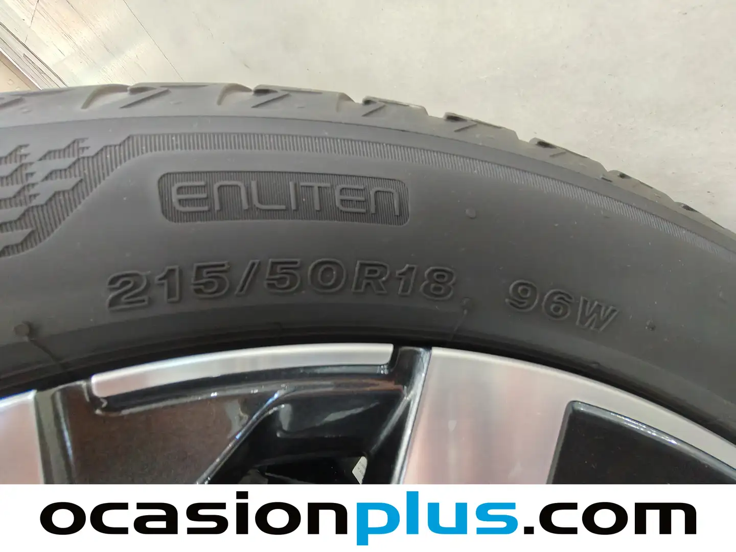 Foto Skoda Karoq Skoda Karoq 1.5 TSI ACT Design DSG  (150 CV)