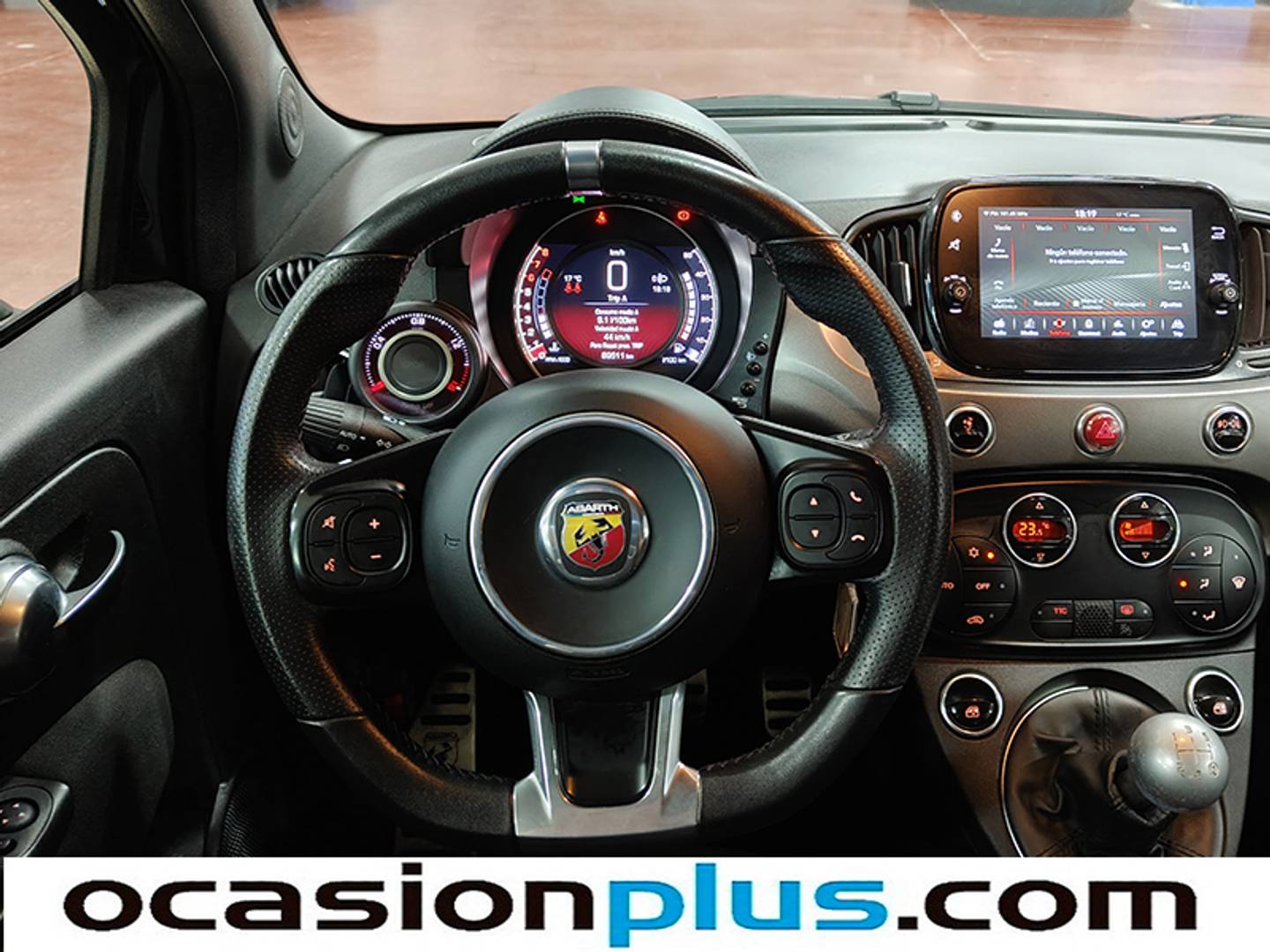 Foto Abarth 500 Abarth 500 1.4 16v T-Jet 595 (165 CV)