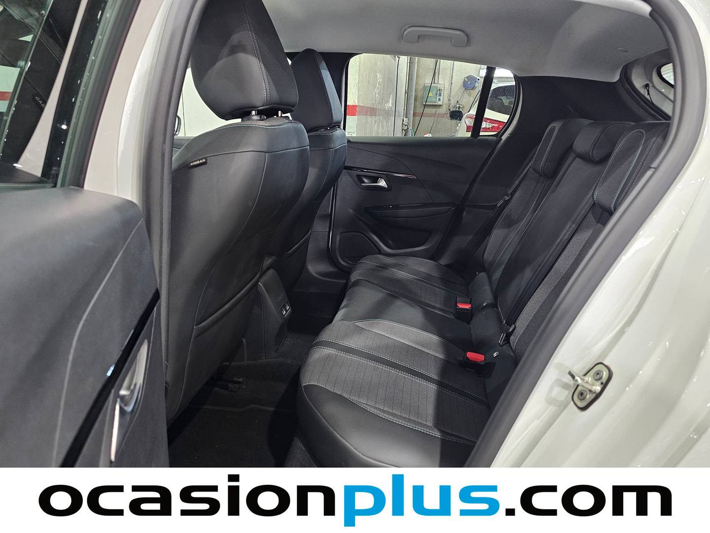 Foto Peugeot 208 Peugeot 208 BlueHDi 100 Allure (100 CV)