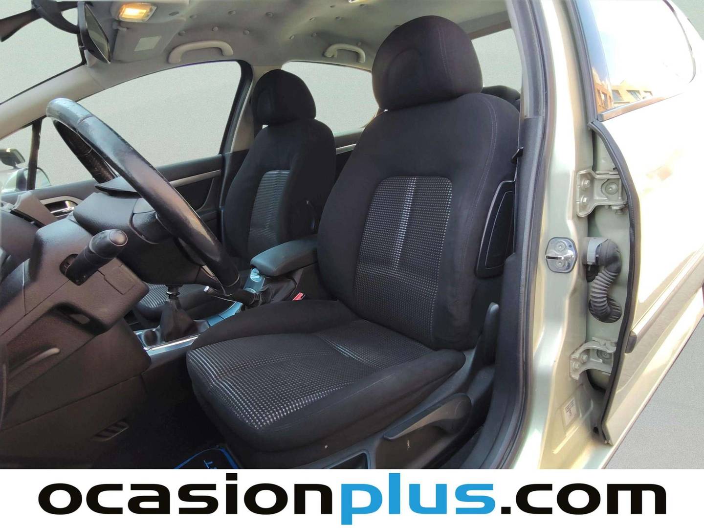 Foto asientos traseros Peugeot 407 Peugeot 407 2.0 HDI ST Sport (136 CV)
