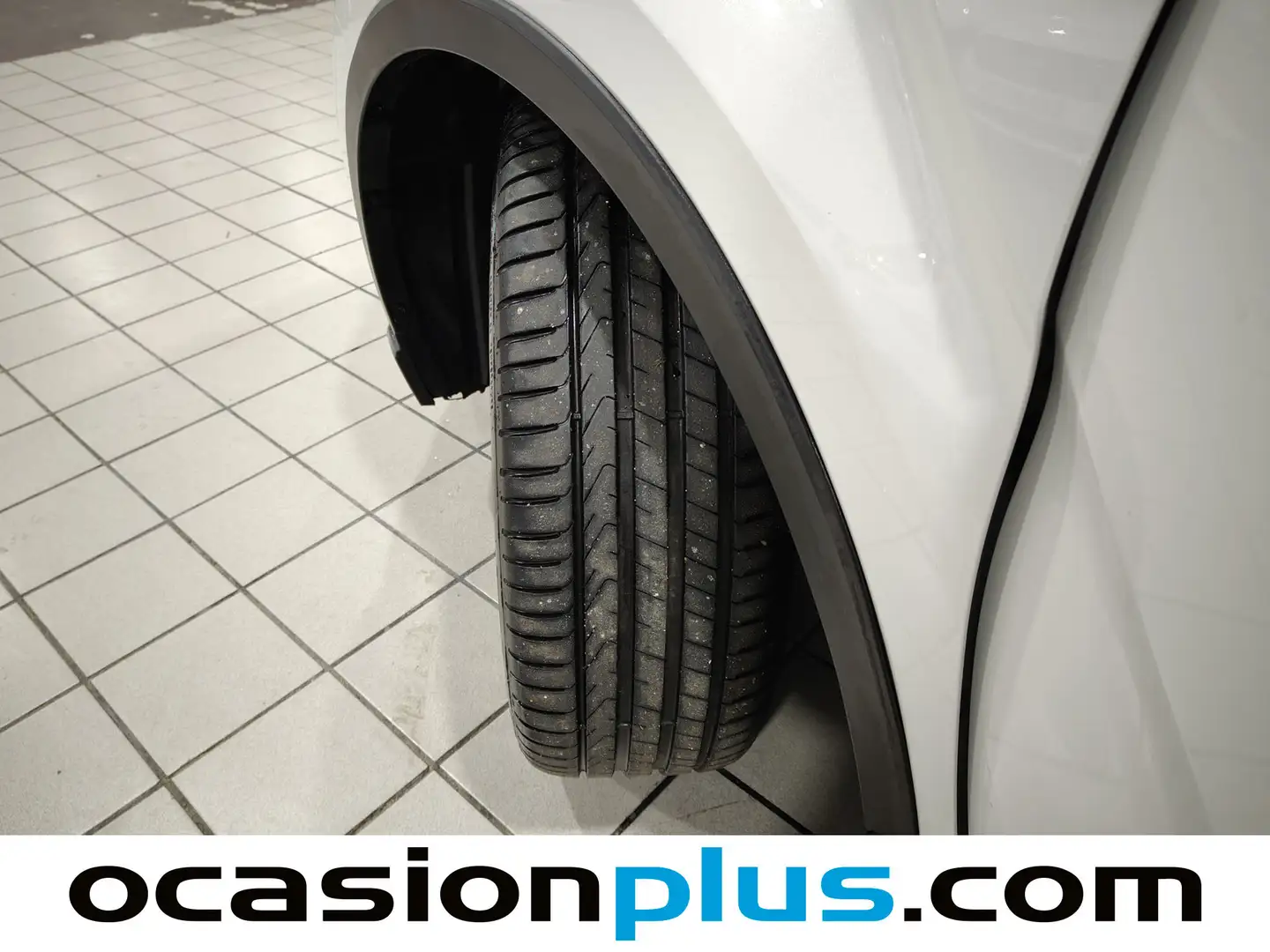 Foto Toyota C-HR Toyota C-HR 1.8 125H Advance  (122 CV)