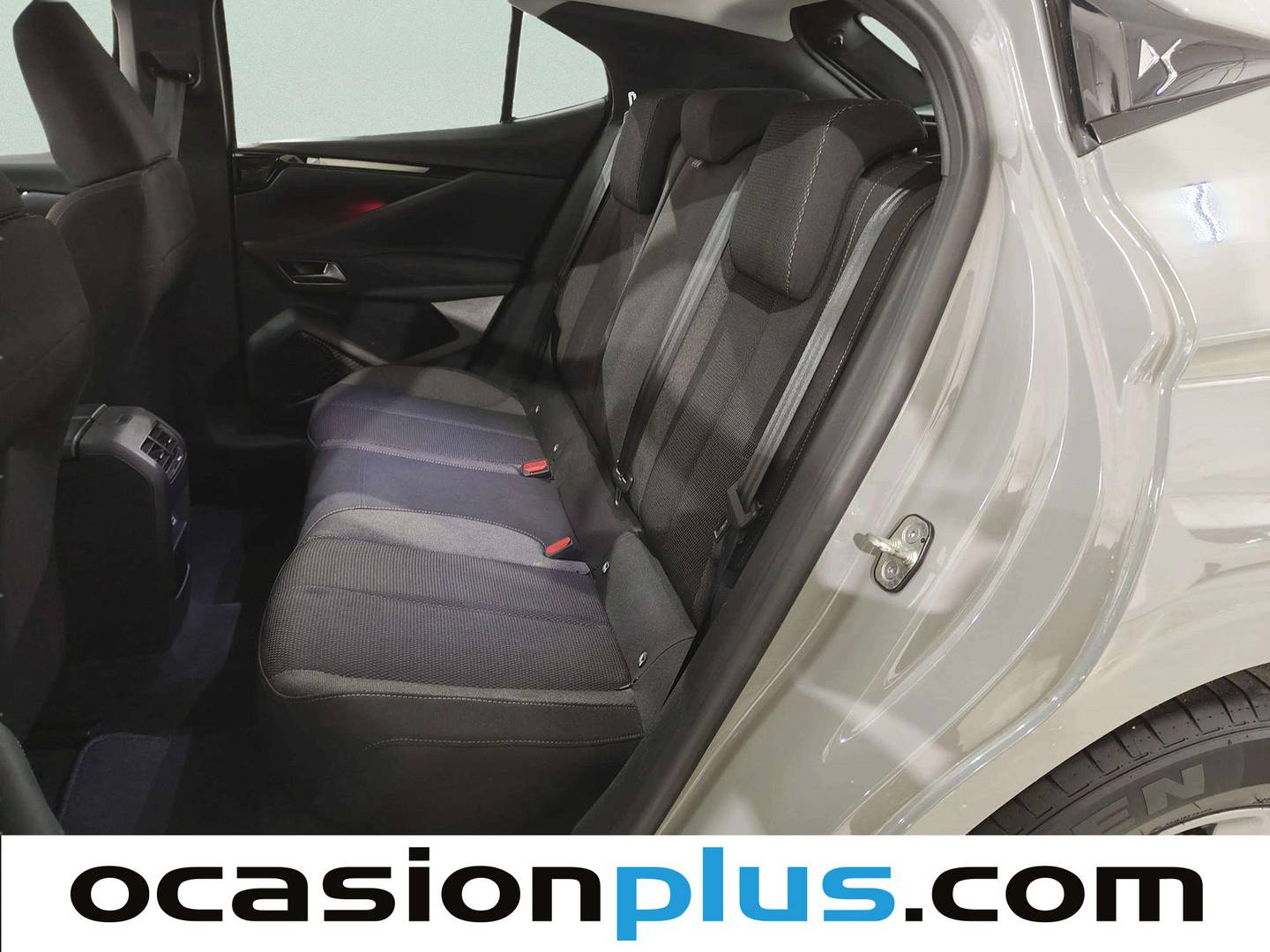 Foto DS DS 4 DS DS4 PureTech 130 Bastille Auto (130 CV)