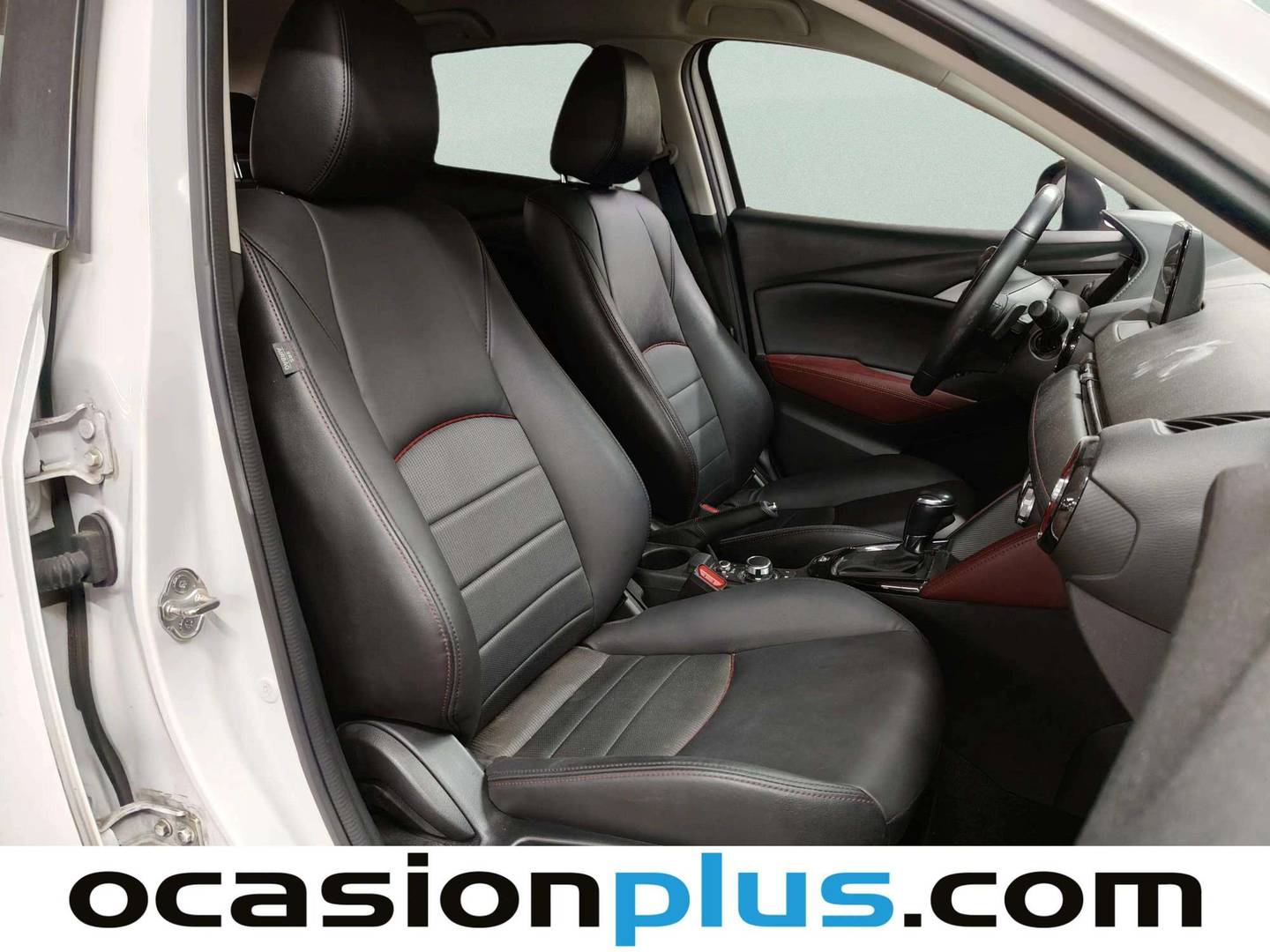 Mazda CX-3 Mazda CX-3 2.0 SKYACTIV GE Luxury 2WD AT (120 CV) de segunda mano