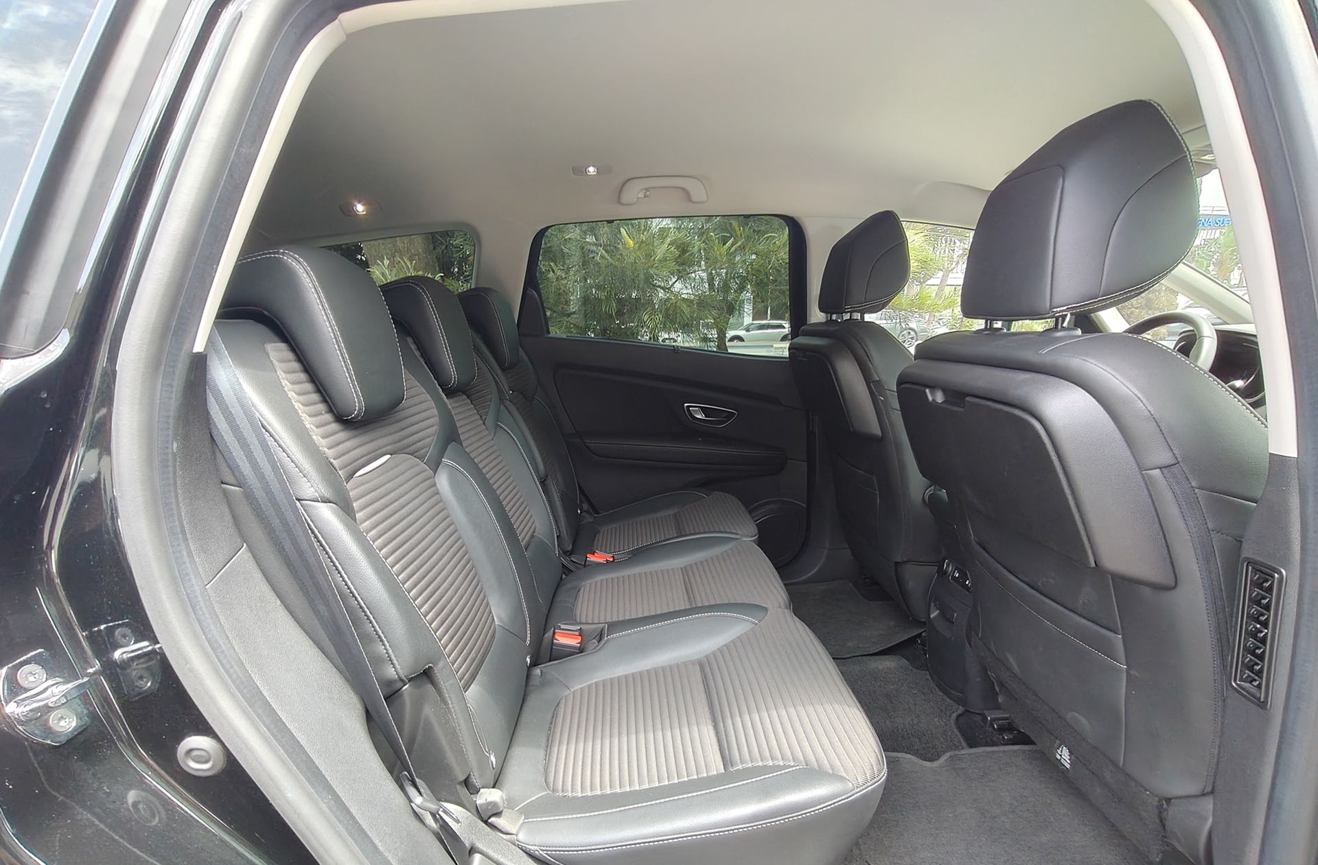 Renault Grand Scénic Zen Energy TCe 7 plazas - foto 17