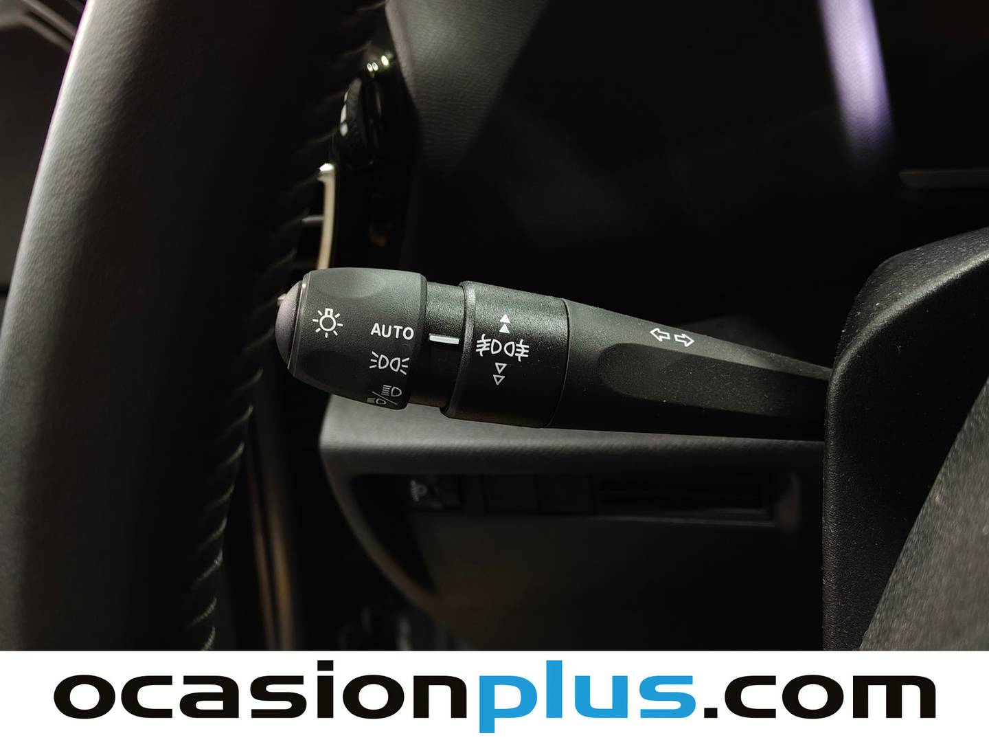 Foto Citroën C4 Citroen C4 PureTech 130 S&S 6v Plus  (131 CV)