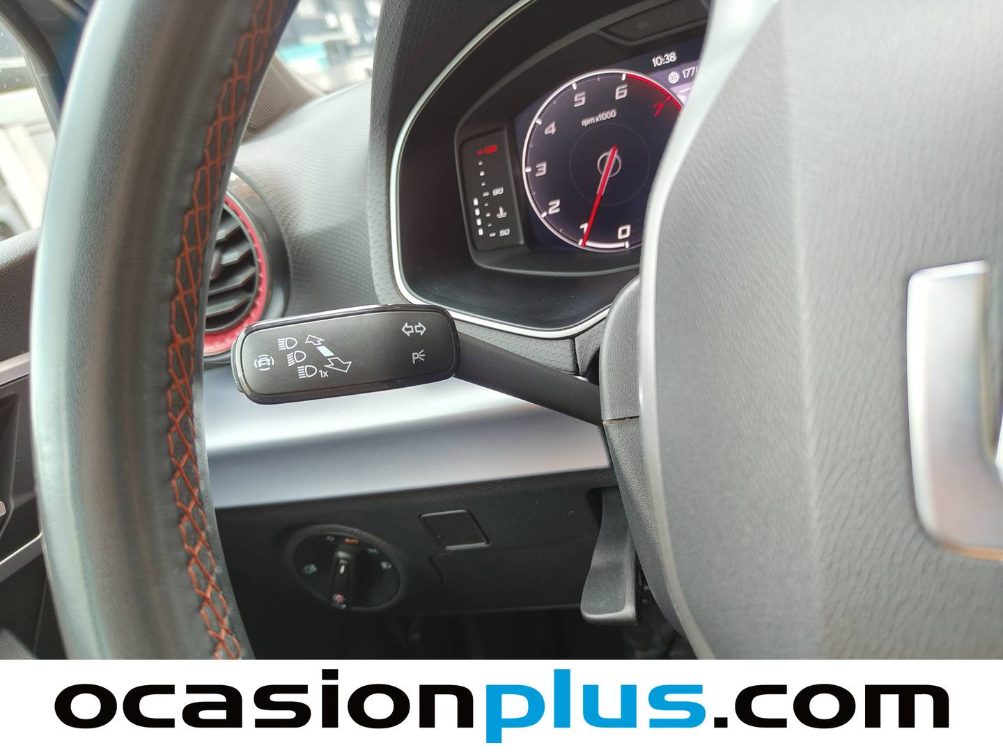 Foto Seat Arona SEAT Arona 1.5 TSI S&S FR XL DSG (150 CV)