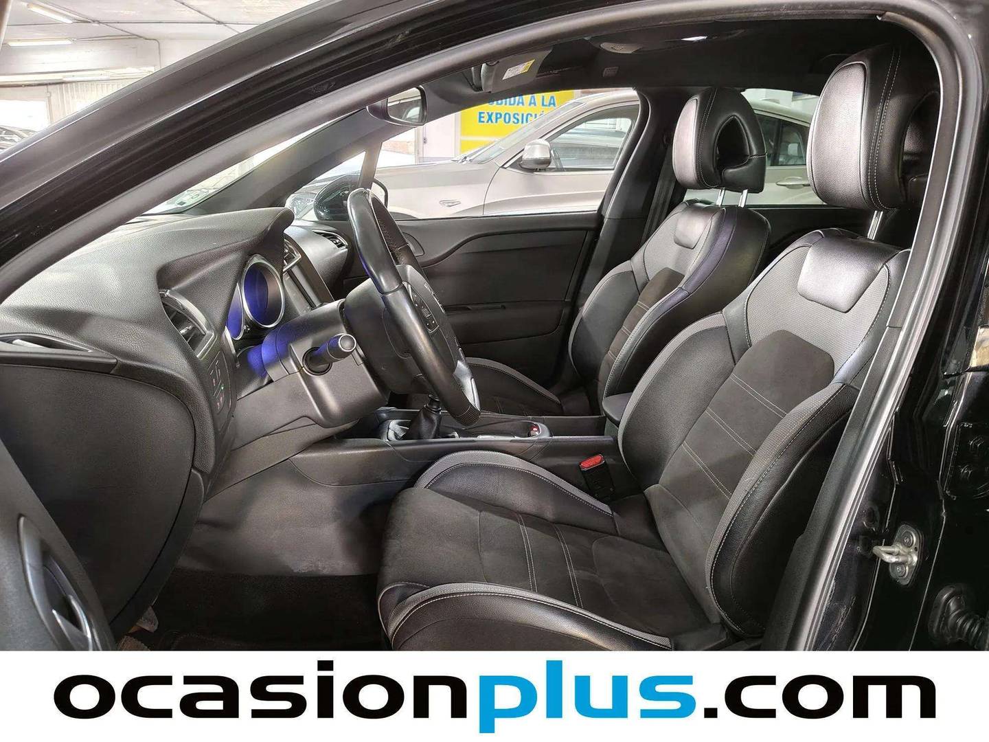 Foto asientos delanteros DS DS 4 DS DS4 1.6 BlueHDi S&S Style (120 CV)
