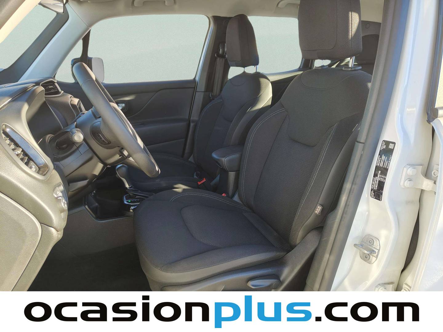 Foto Jeep Renegade Jeep Renegade eHybrid 1.5 Night Eagle ATX (130 CV)