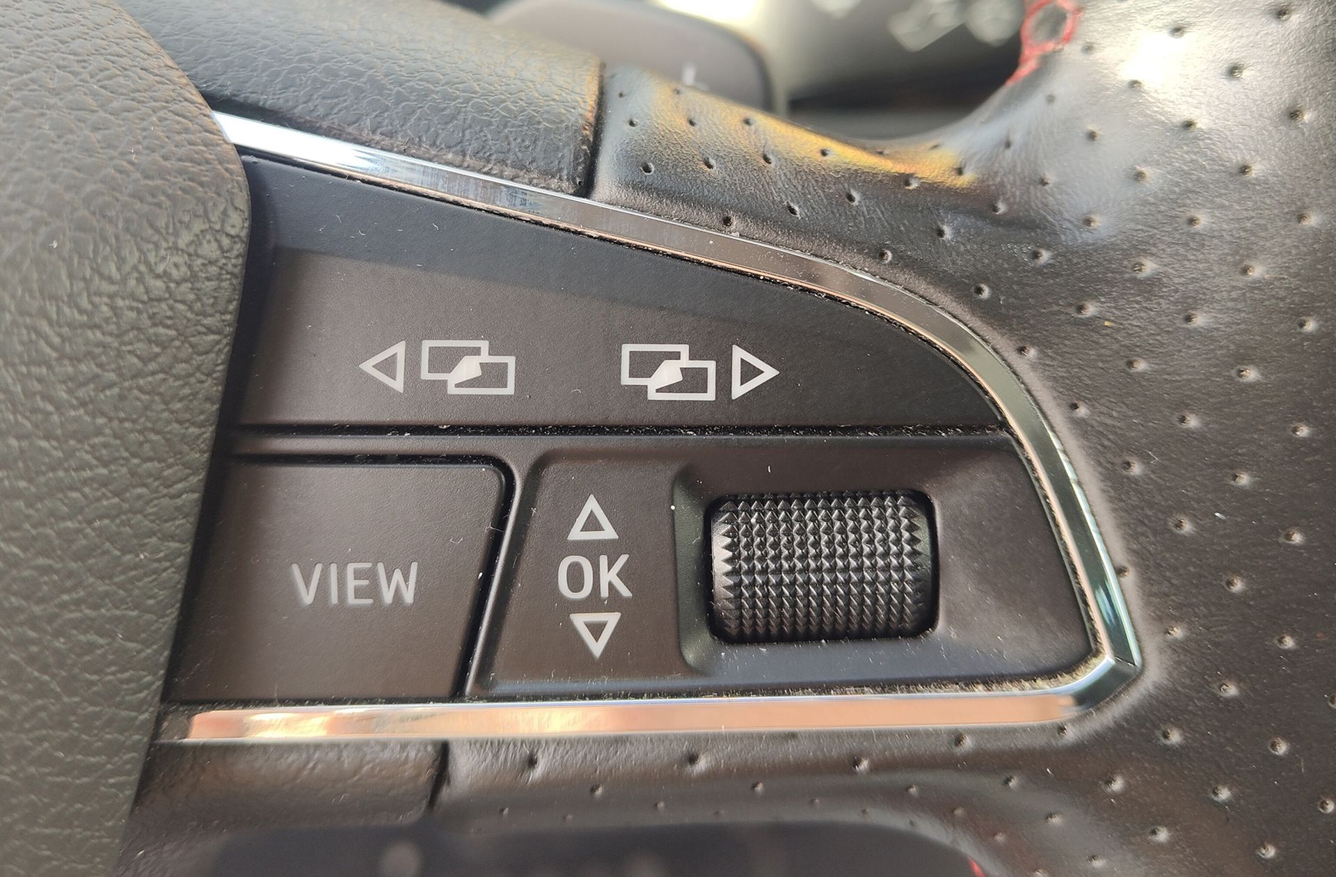 SEAT León 2.0 TSI FR Edition Plus DSG - foto 27
