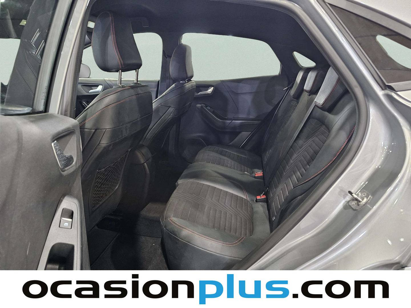 Foto asientos traseros Ford Puma Ford Puma 1.0 EcoBoost MHEV ST-Line X (125 CV)