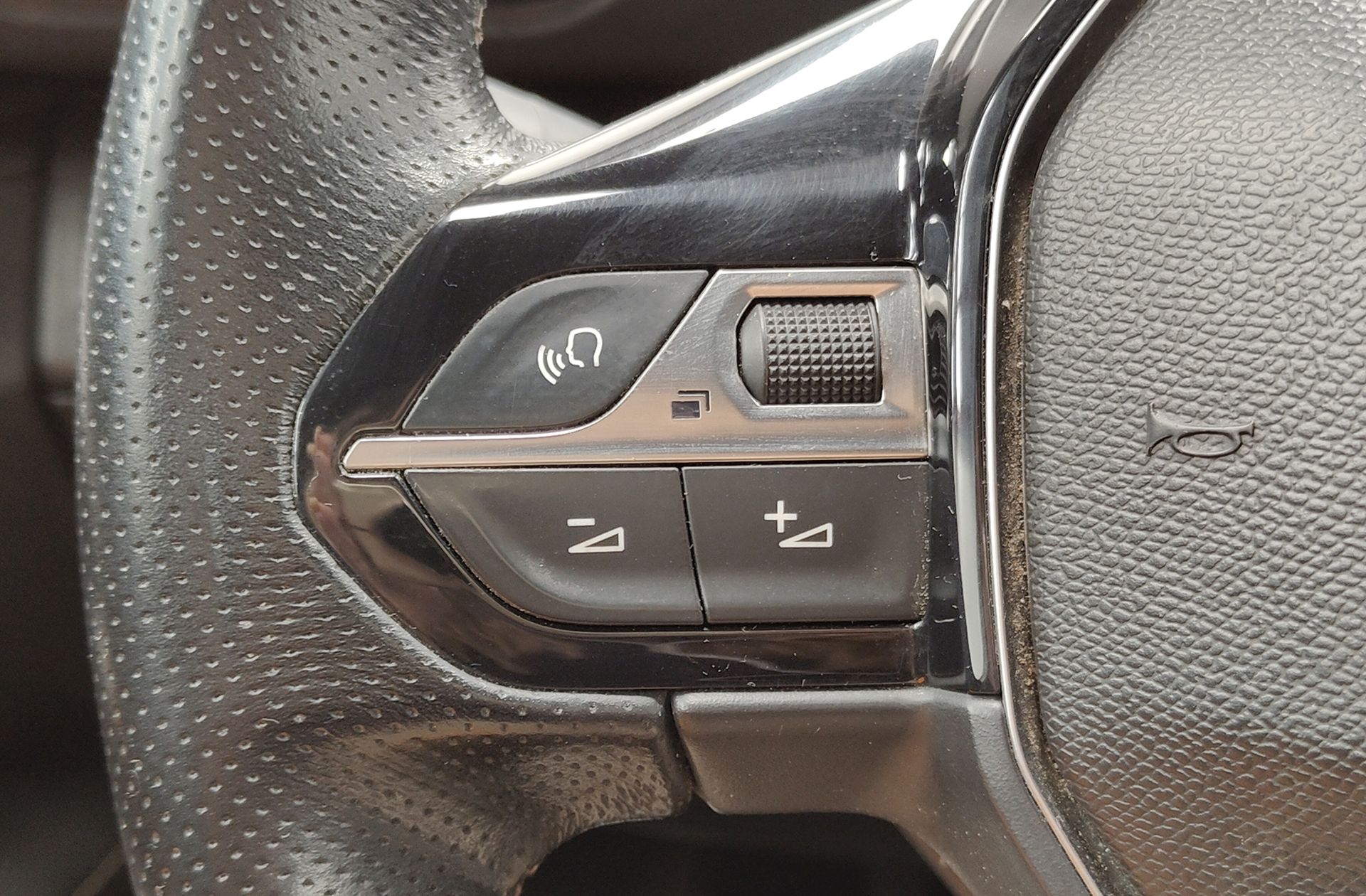 Peugeot 5008 1.2L PureTech GT Line 7 plazas - foto 33