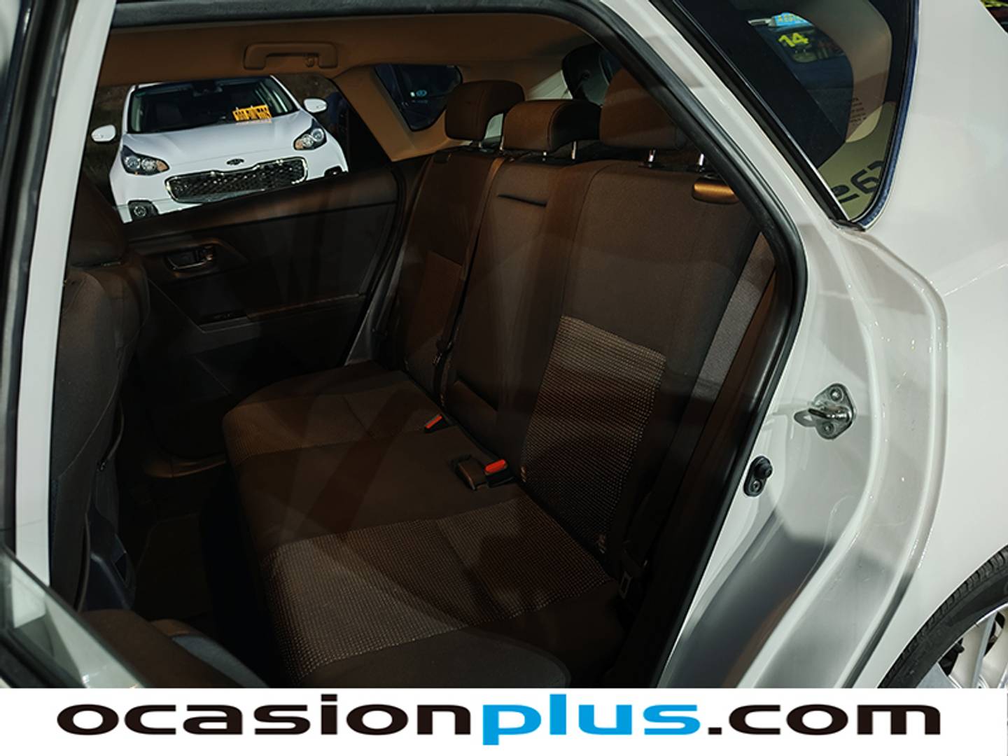 Foto Toyota Auris Toyota Auris 120D Active (124 CV)