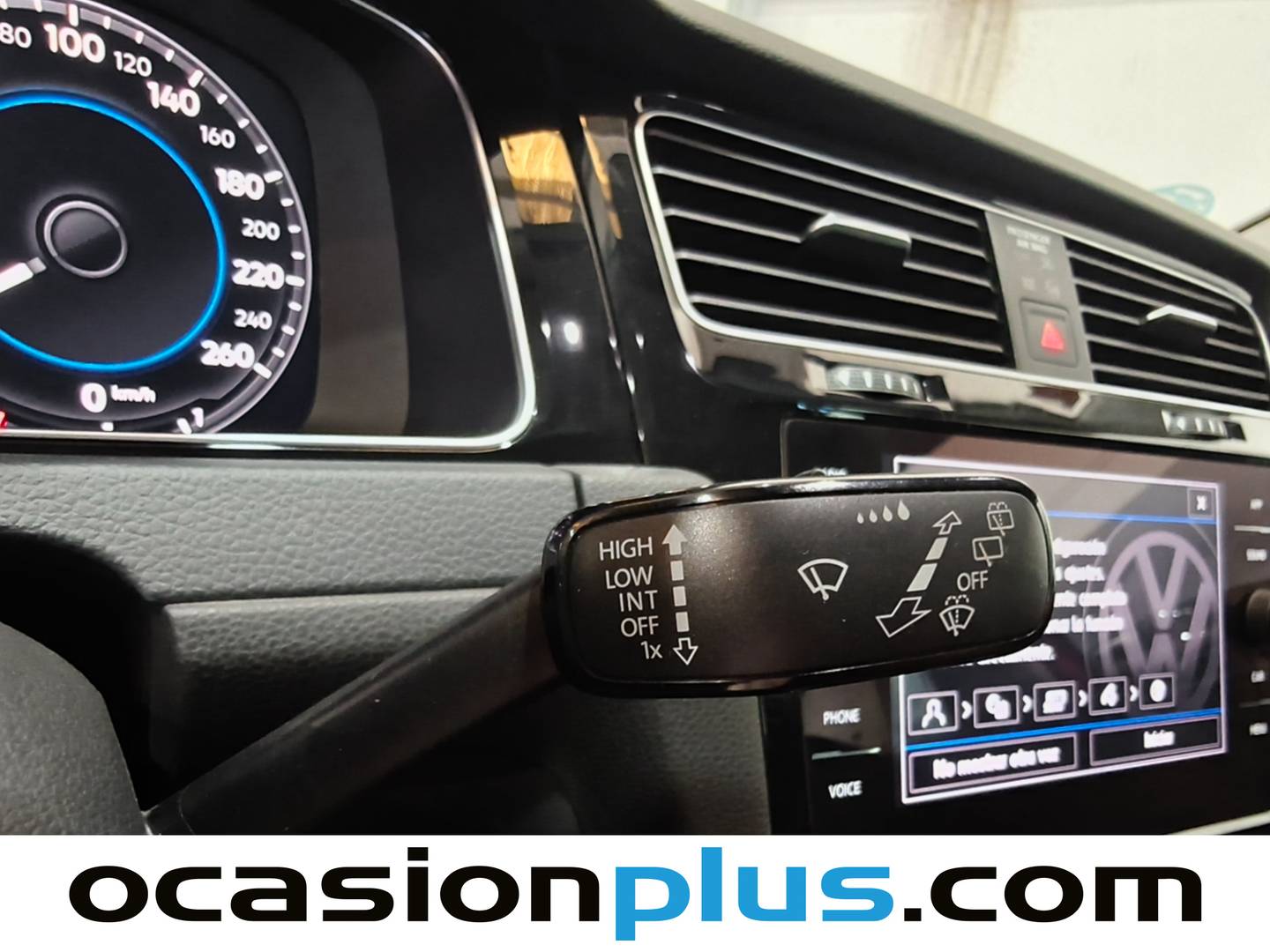 Volkswagen Golf Volkswagen Golf Sport R-Line 2.0 TDI (150 CV) DSG diésel