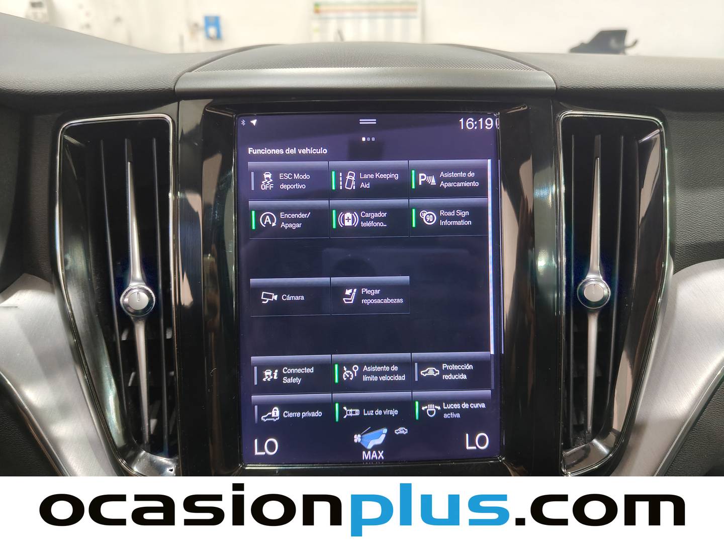 Foto asientos traseros Volvo XC60 Volvo XC60 B4 D Momentum Pro Auto (197 CV)