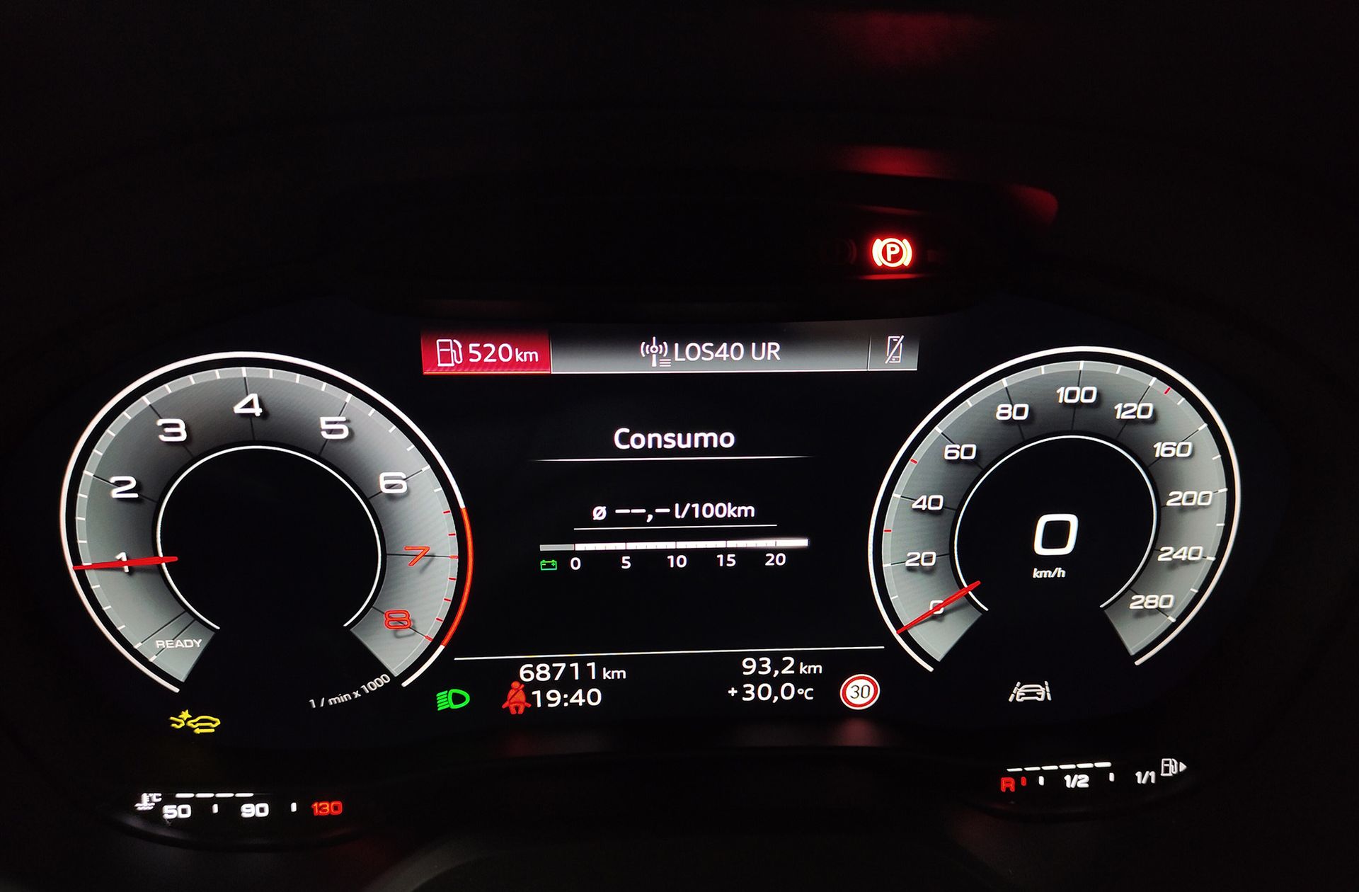 Audi Q2 Advanced 30 TFSI - foto 25