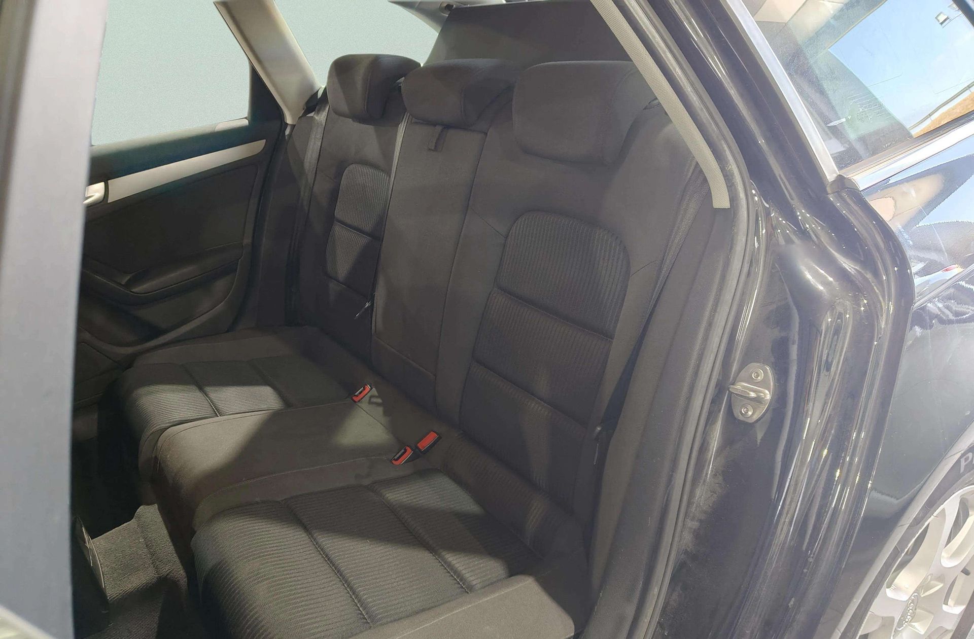 Audi A4 Avant 2.0 TDI DPF - foto 9