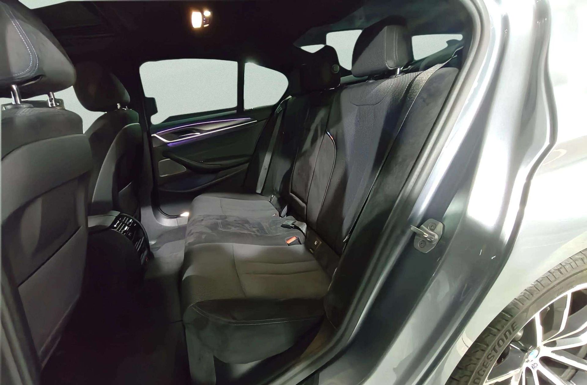 BMW Serie 5 530e Pack M - foto 15