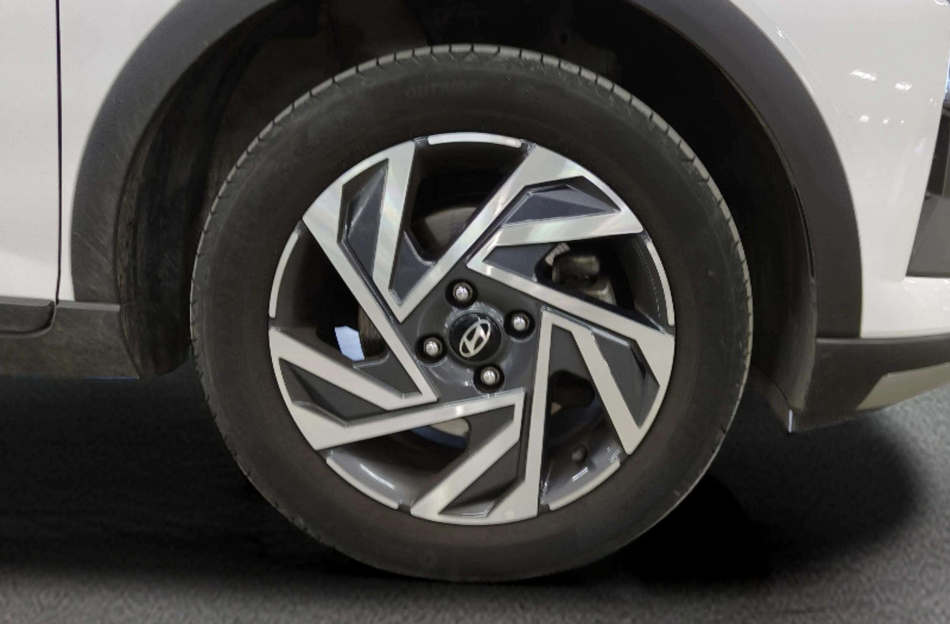 Hyundai Bayon 1.2 MPI Maxx - foto 33