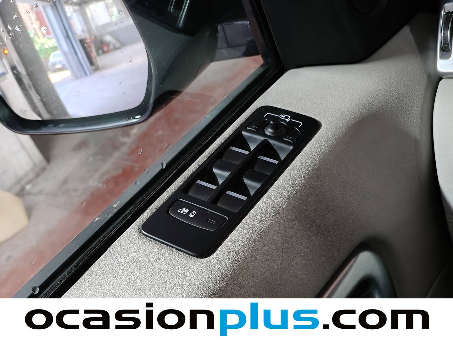 Land Rover Discovery Sport Land Rover Discovery Sport Sport 2.0L TD4 HSE 4x4 (180 CV) seminuevo