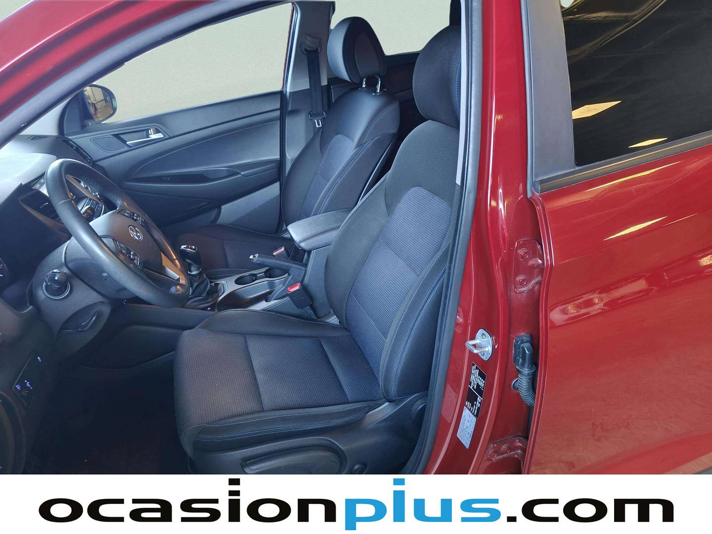 Foto asientos delanteros Hyundai Tucson Hyundai Tucson 1.6 GDI BlueDrive Link 4x2 (131 CV)