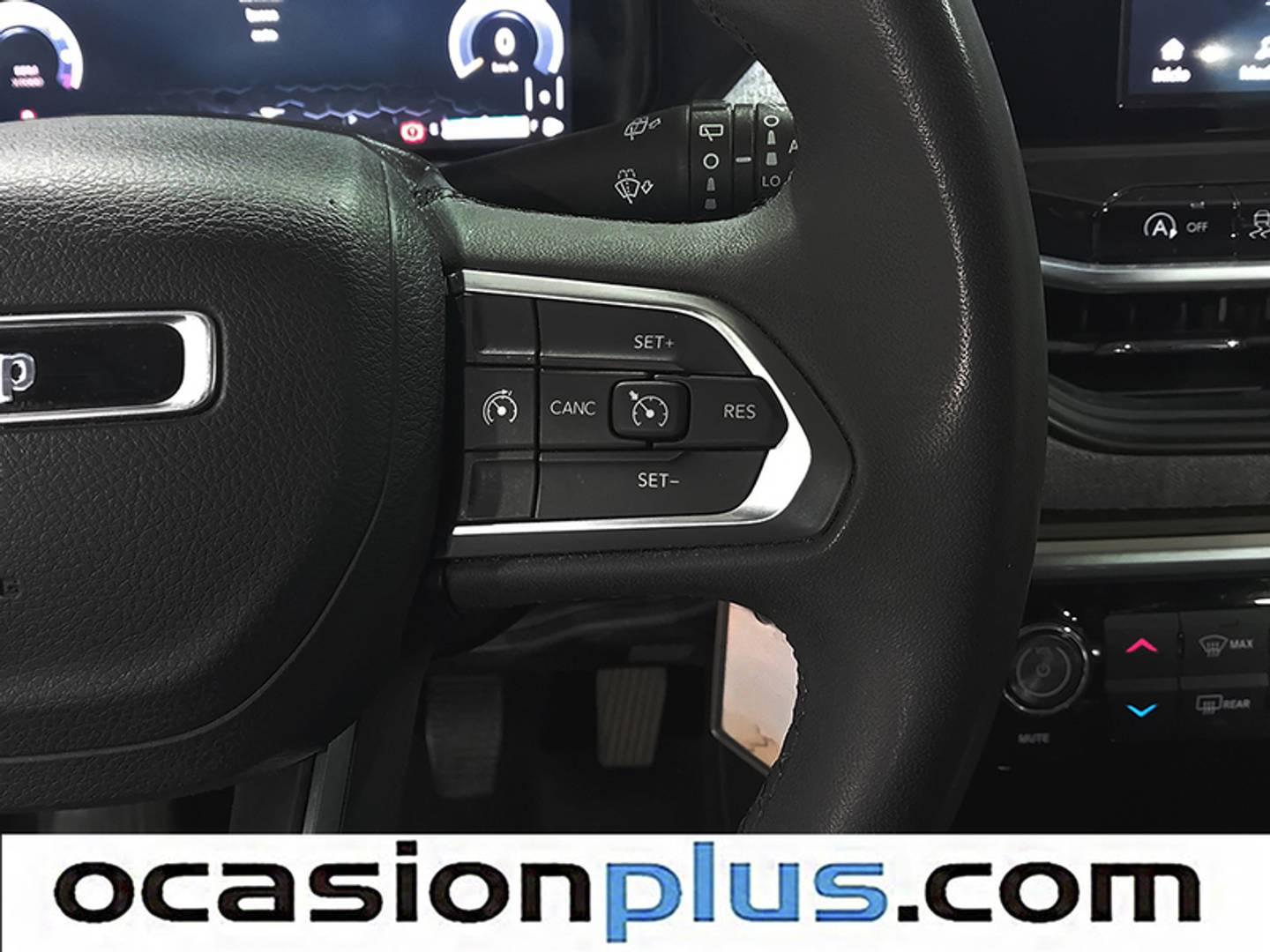 Foto Jeep Compass Jeep Compass 1.3 Gse T4 Longitude FWD MT (130 CV)