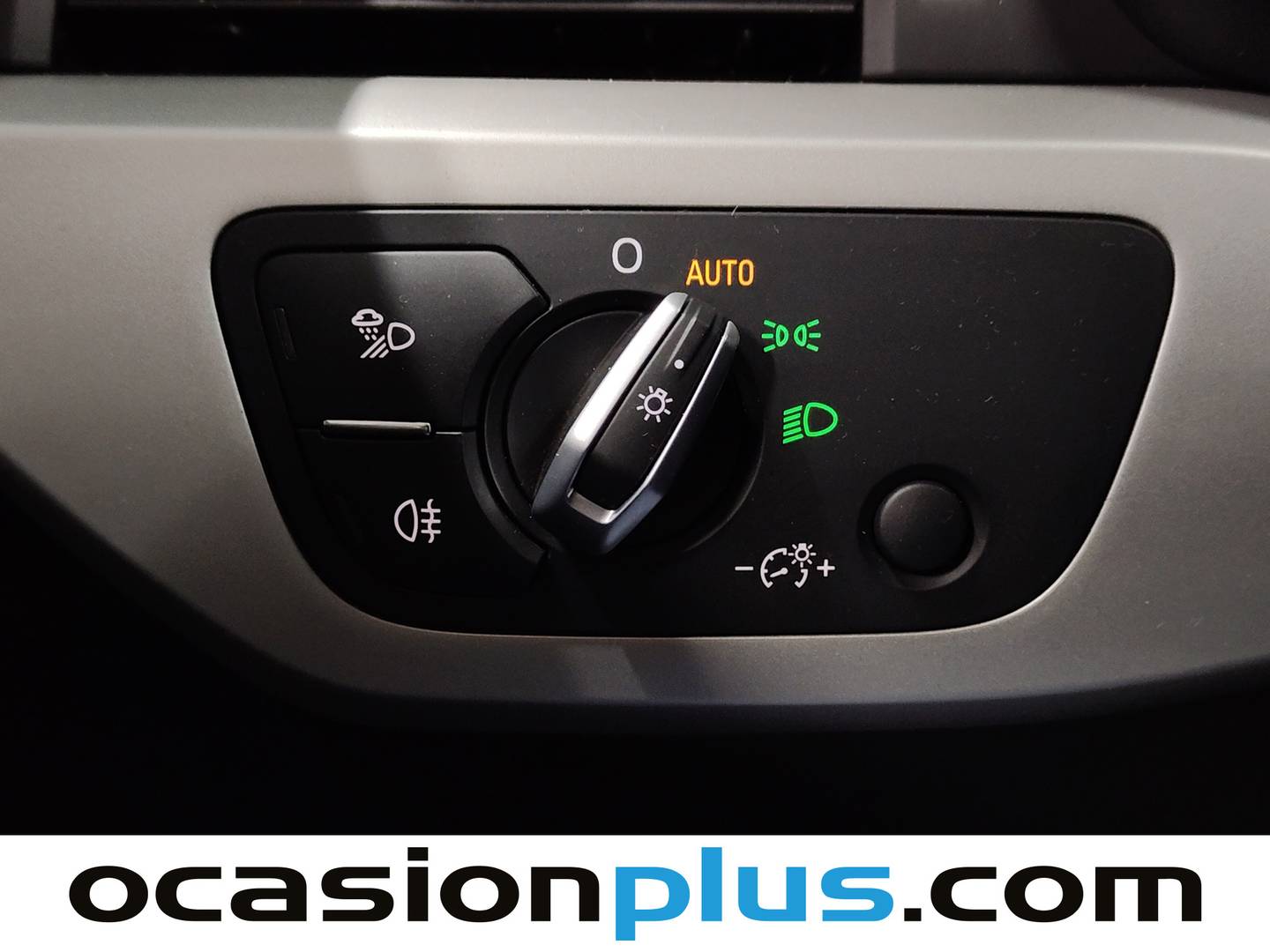 Acabados Audi A4 Audi A4 Advanced 30 TDI (136 CV) S tronic