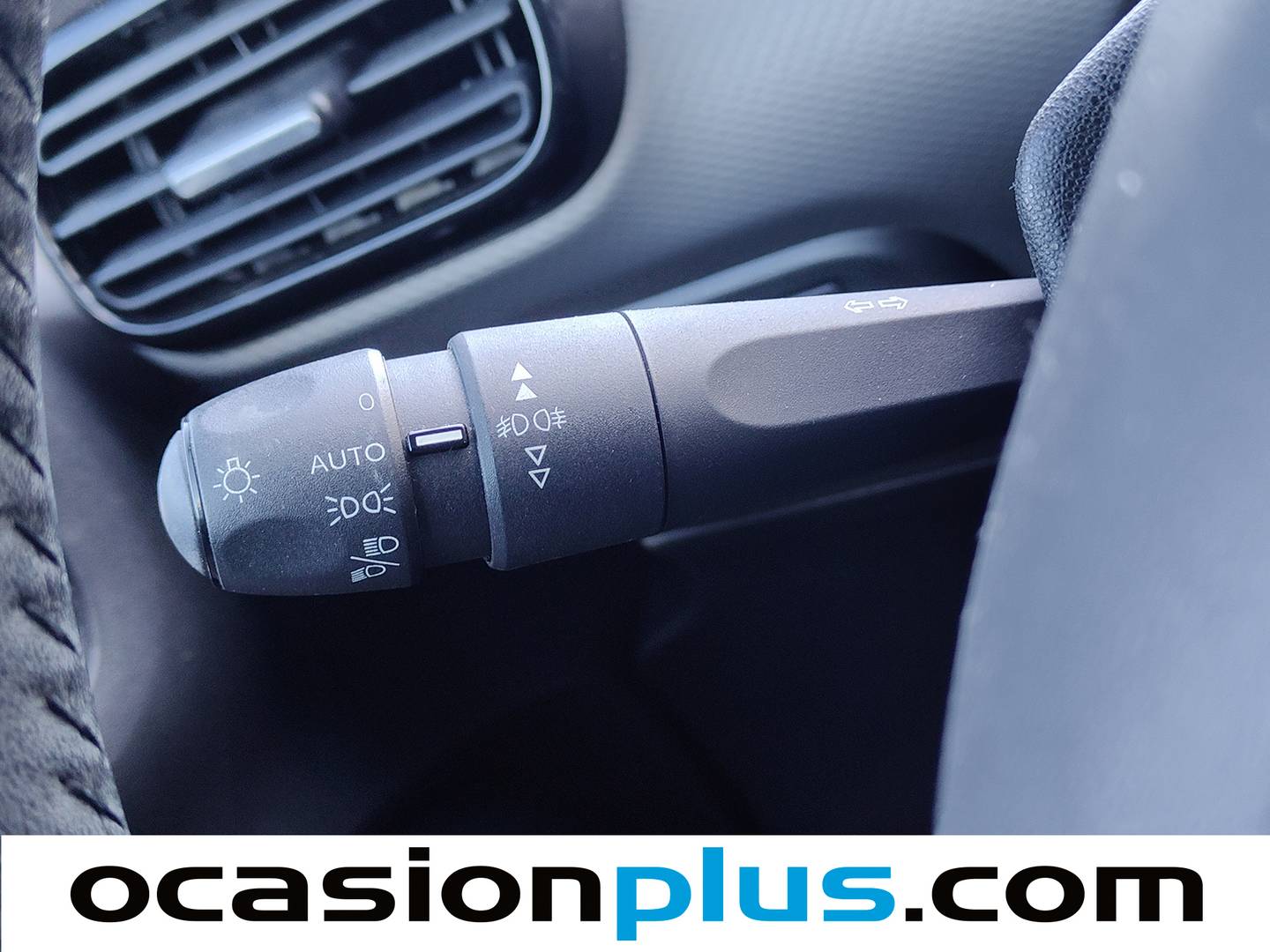 Acabados Citroën C4 Cactus Citroen C4 Cactus BlueHDi 100 S&S C-Series (102 CV)