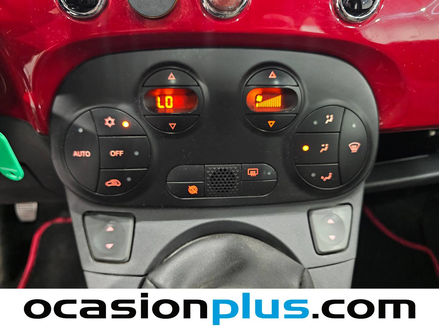 Extras y acabados del Fiat 500 Fiat 500 1.3 16v MultiJet S&S Lounge (95 CV)