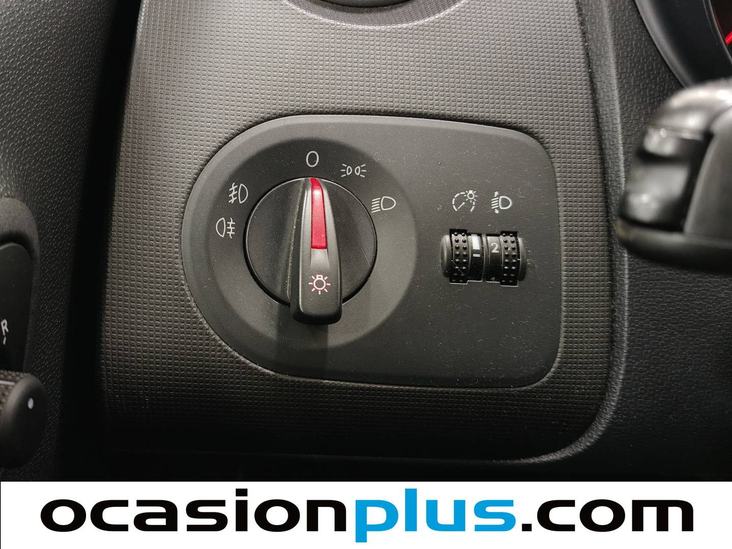 Extras y acabados del Seat Ibiza SEAT Ibiza 1.6 TDI FR (105 CV)