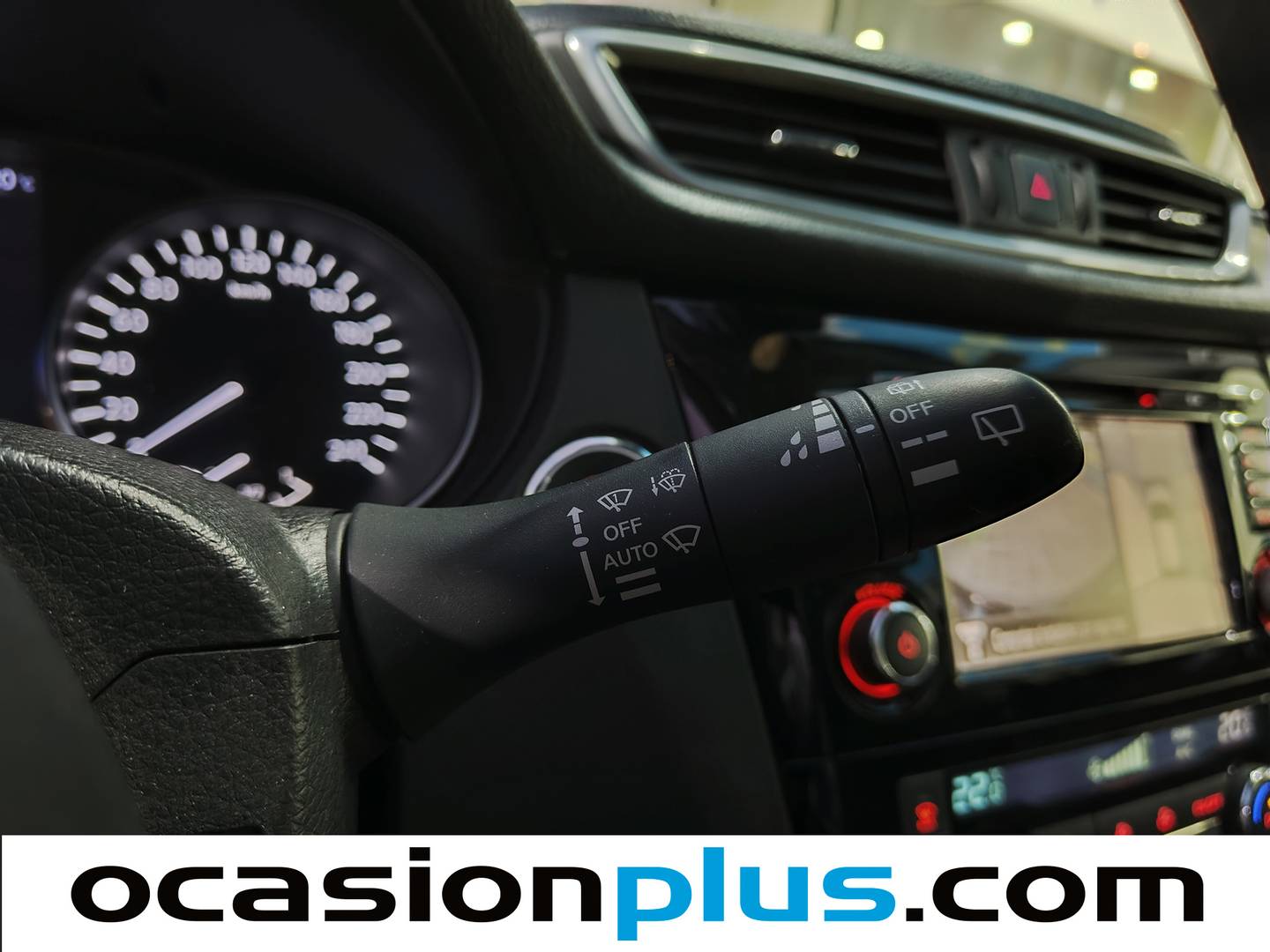 Nissan QASHQAI Nissan Qashqai 1.6 dCi N-Connecta 4x2 XTronic (130 CV) seminuevo