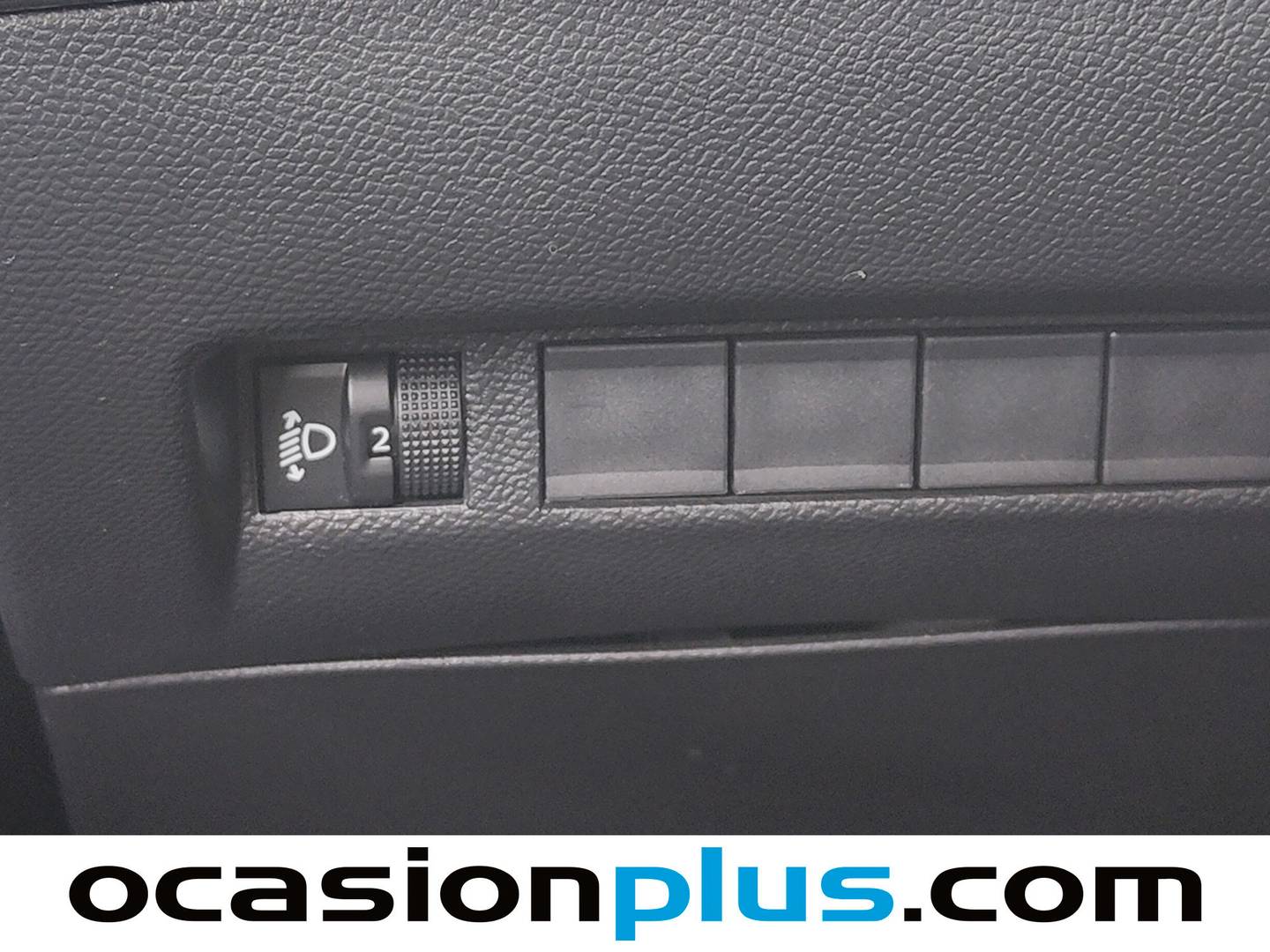 Peugeot 208 Peugeot 208 Style Hybrid 110 eDCS6 (110 CV) de segunda mano