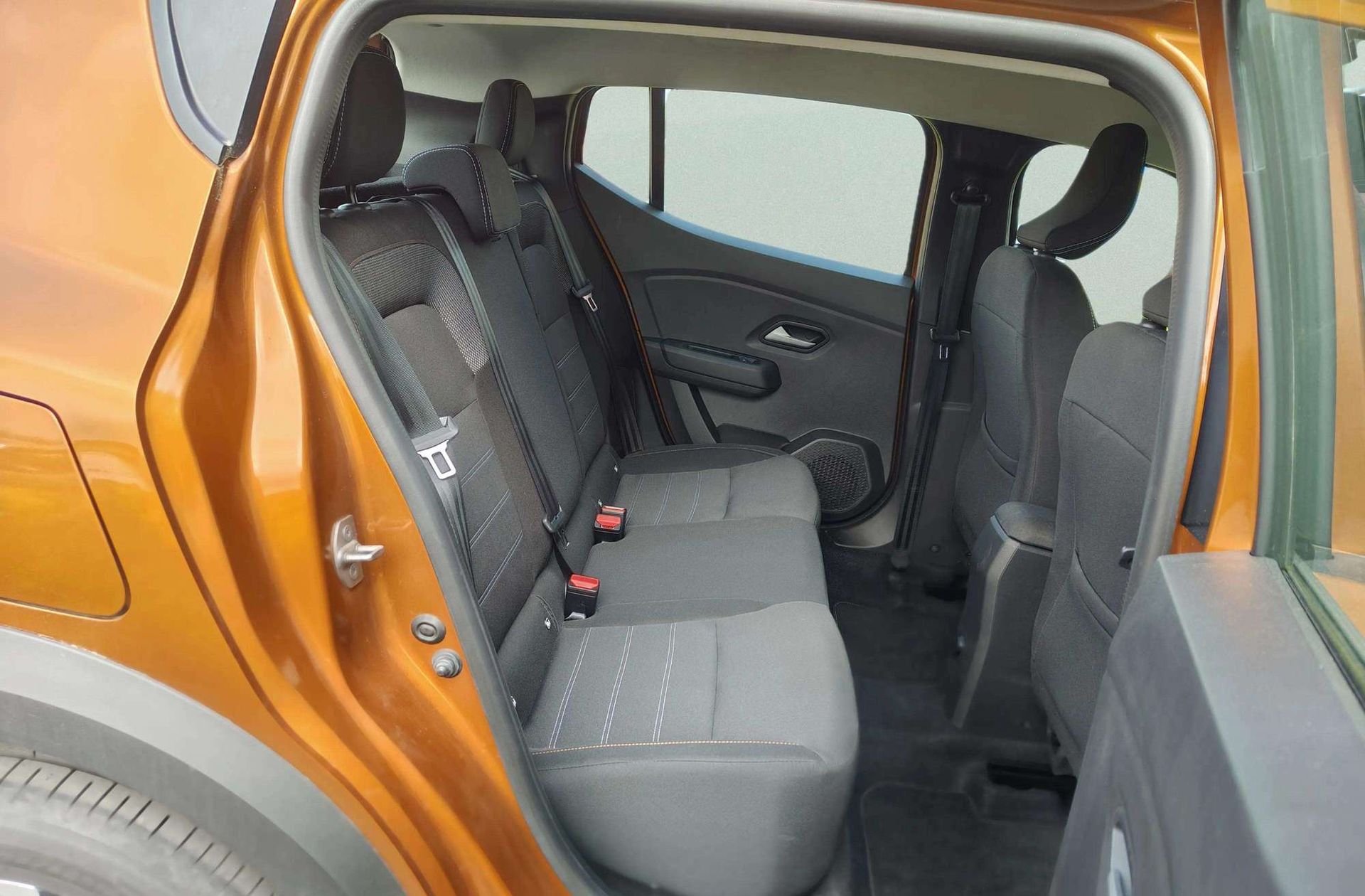 Dacia Sandero Stepway Expression ECO-G - foto 17
