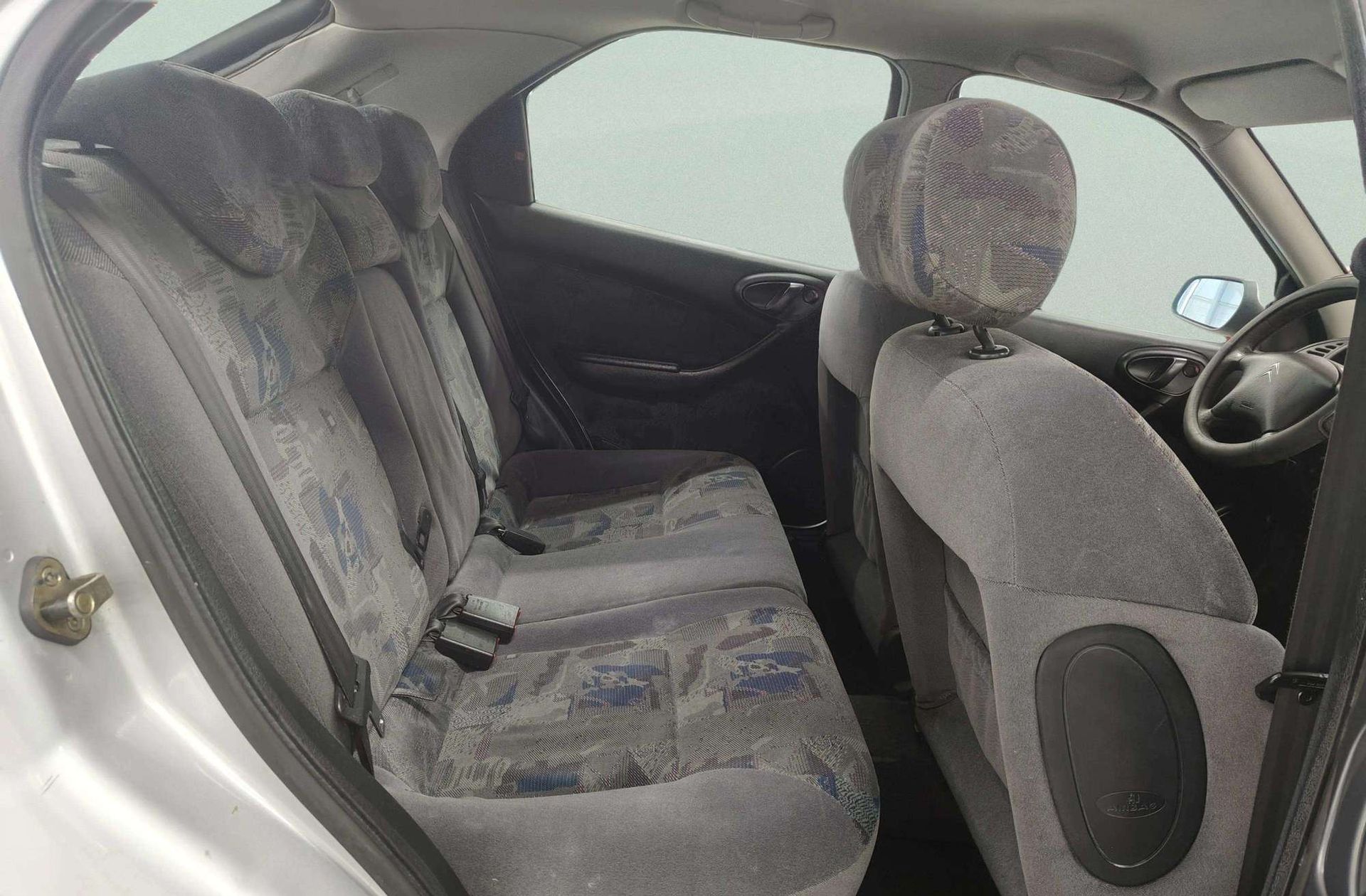 Citroën Xsara 2.0 HDi Exclusive - foto 16