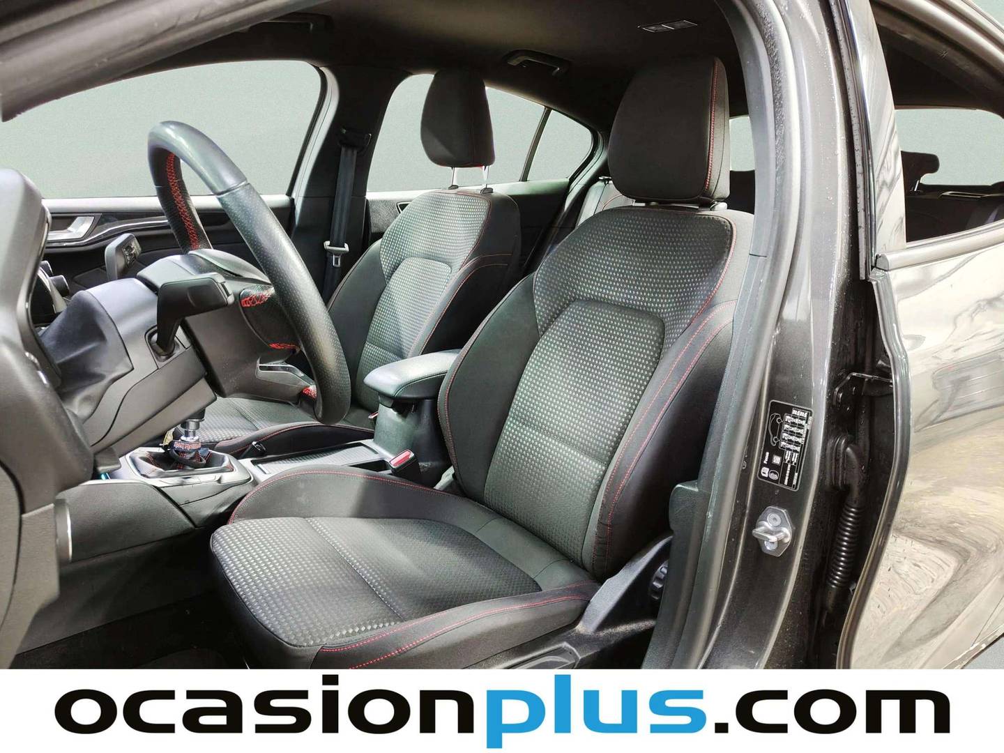 Foto Ford Focus Ford Focus 1.0 Ecoboost MHEV ST-Line (125 CV)