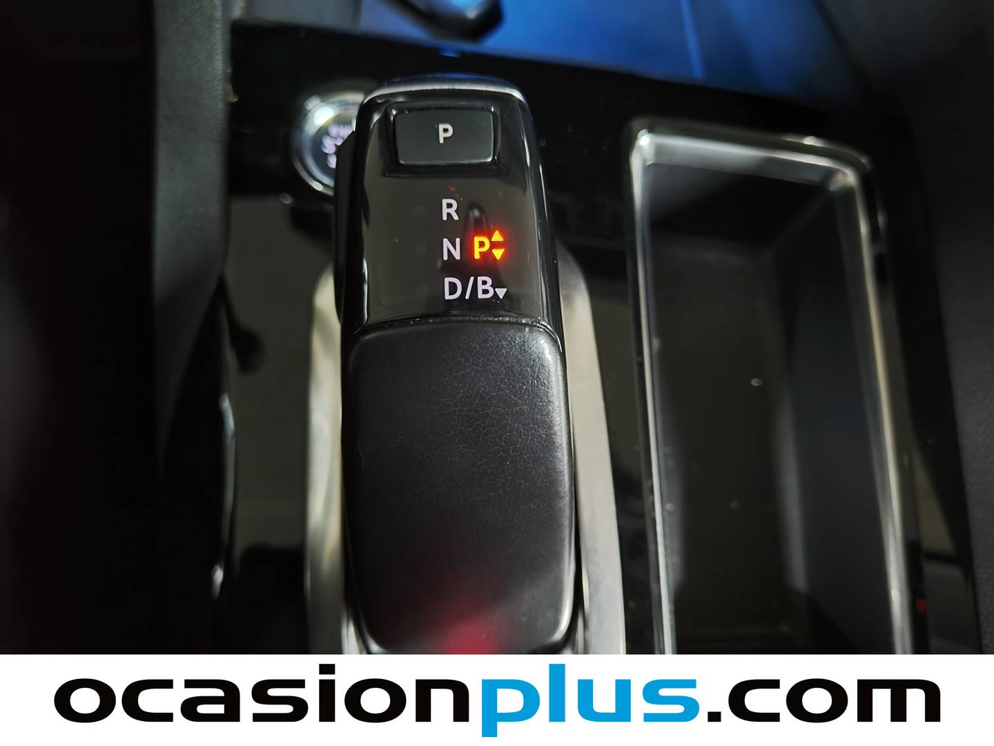 Foto Peugeot 3008 Hybrid Peugeot 3008 Hybrid 225 Allure e-EAT8 (225 CV)