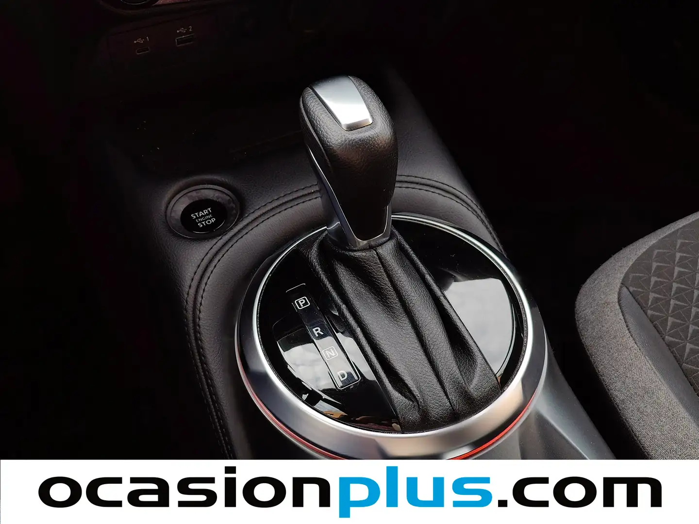 Foto Nissan JUKE Nissan Juke DIG-T N-Connecta 4x2 DCT (114 CV)