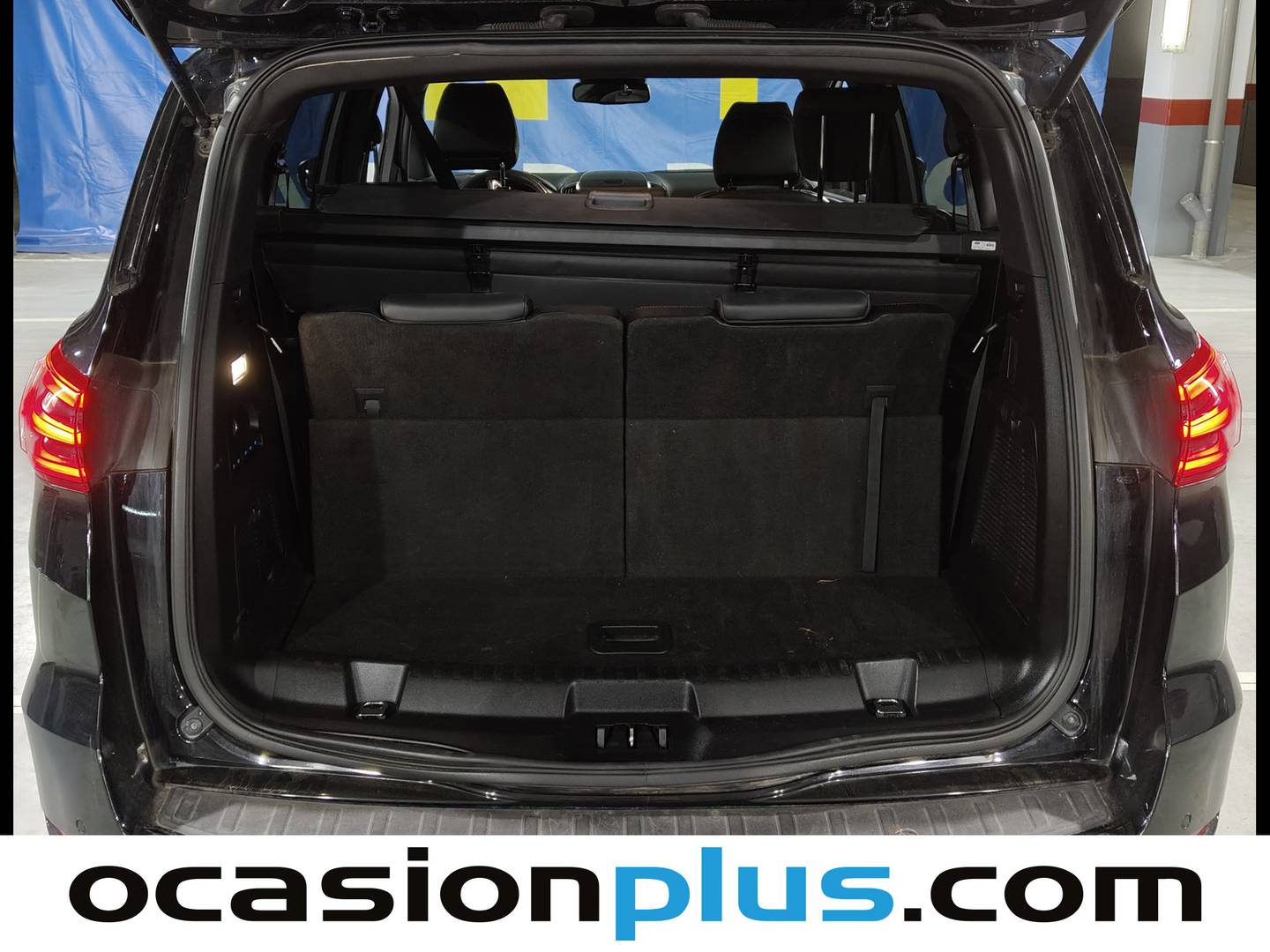 Foto Ford S-MAX Ford S-Max 2.5 Duratec FHEV ST-Line Auto (190 CV) 7 Plazas siete plazas