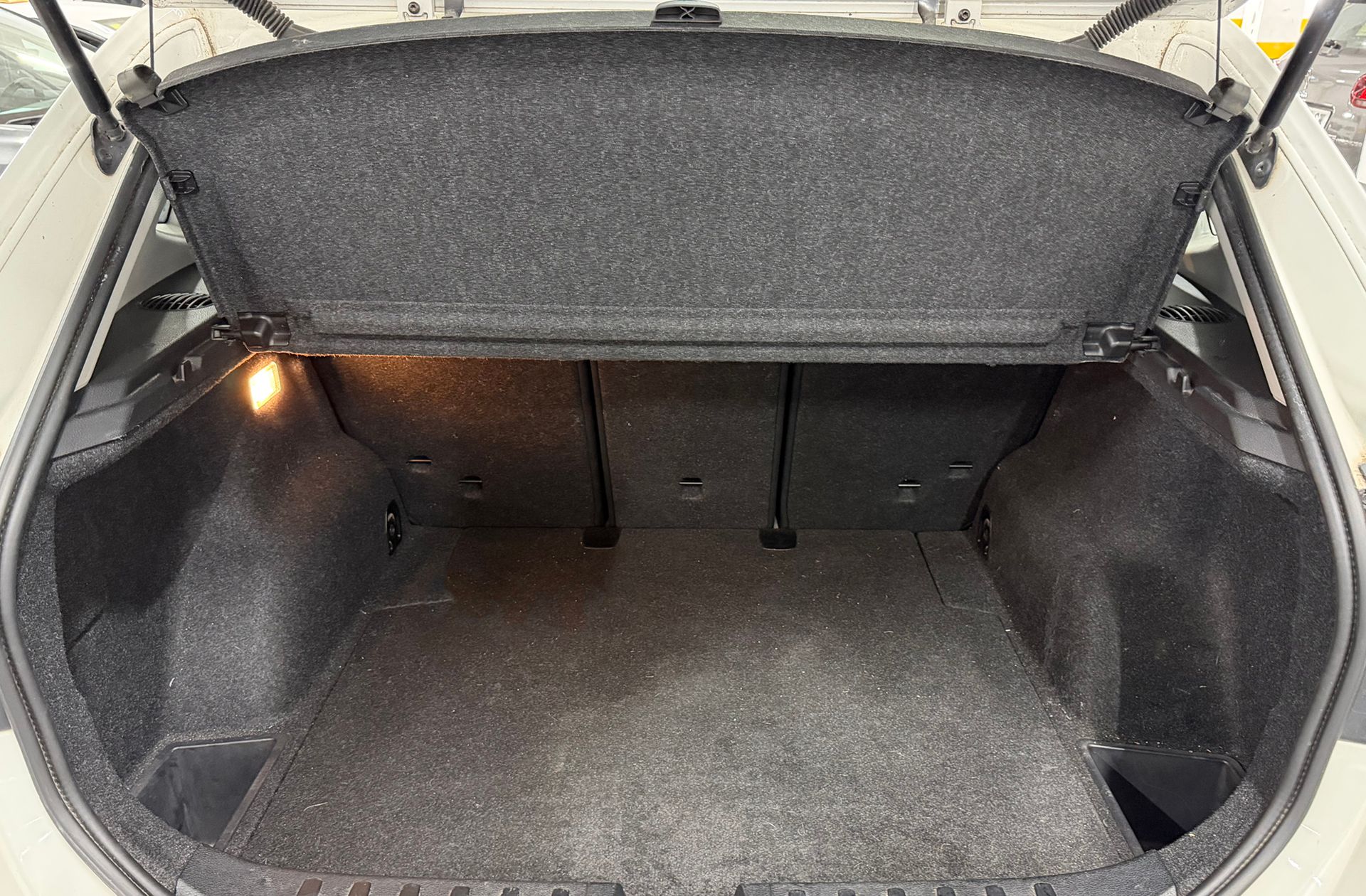 BMW X1 sDrive16d - foto 15