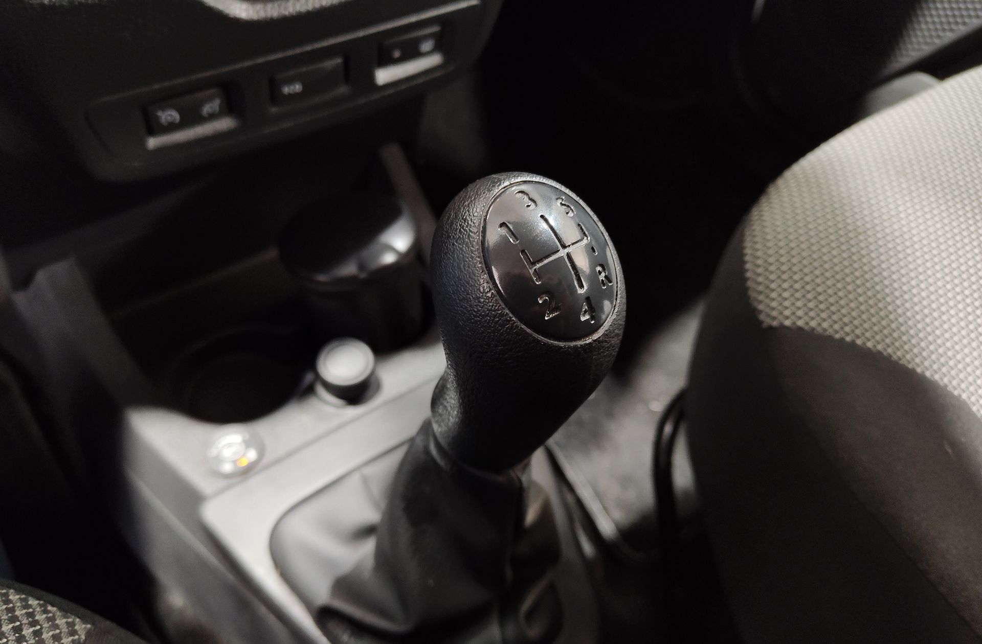 Dacia Dokker Essential 1.6 ECO-G - foto 5