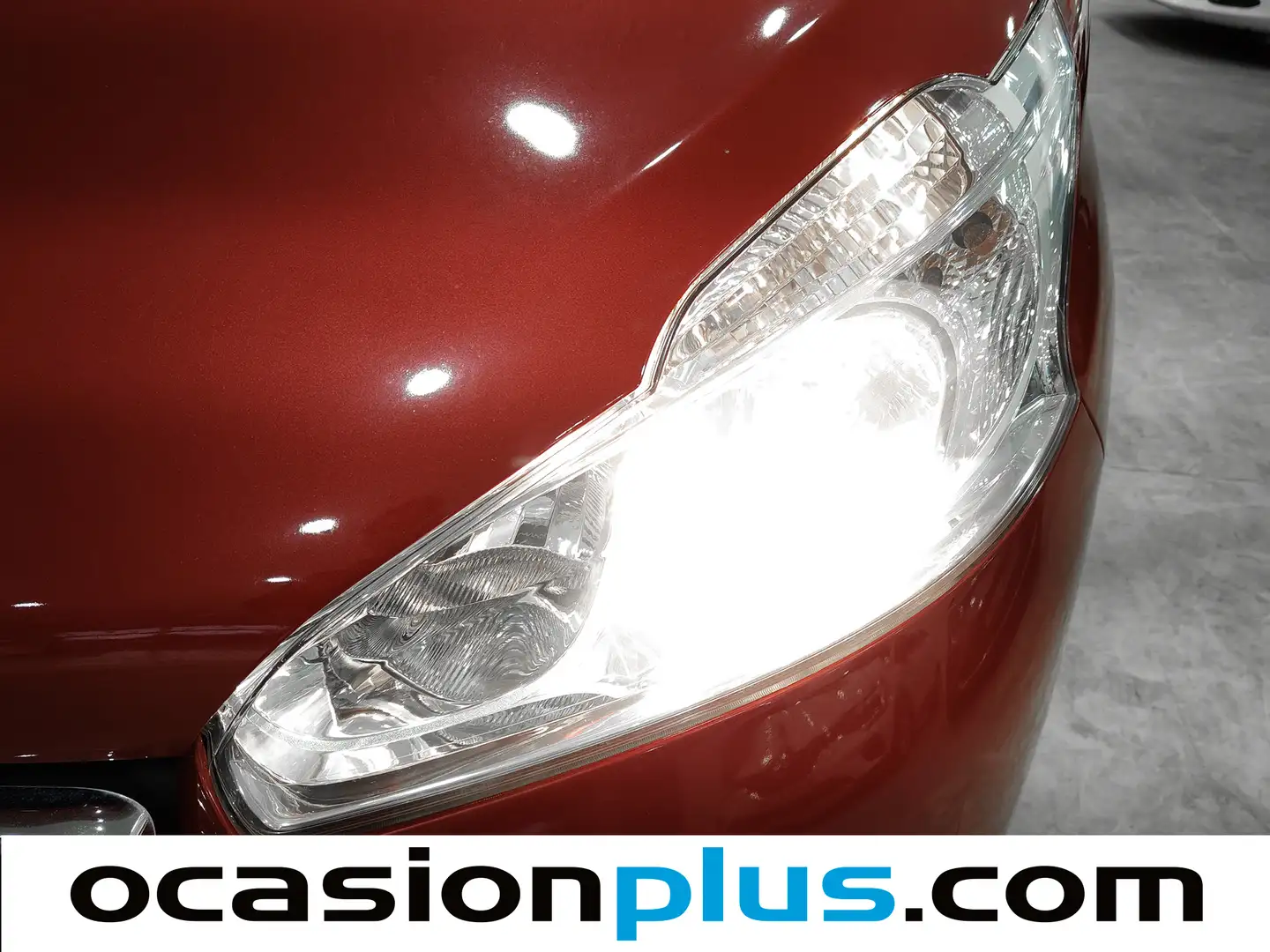 Foto Peugeot 208 Peugeot 208 1.2L PureTech Style (82 CV)