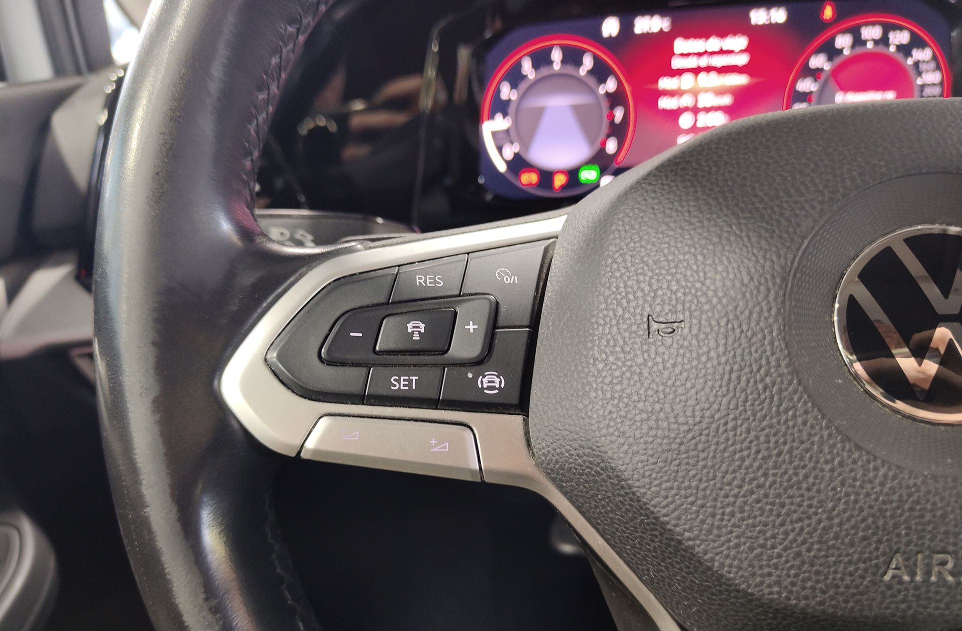 Volkswagen Golf Variant Life 1.0 eTSI DSG - foto 27