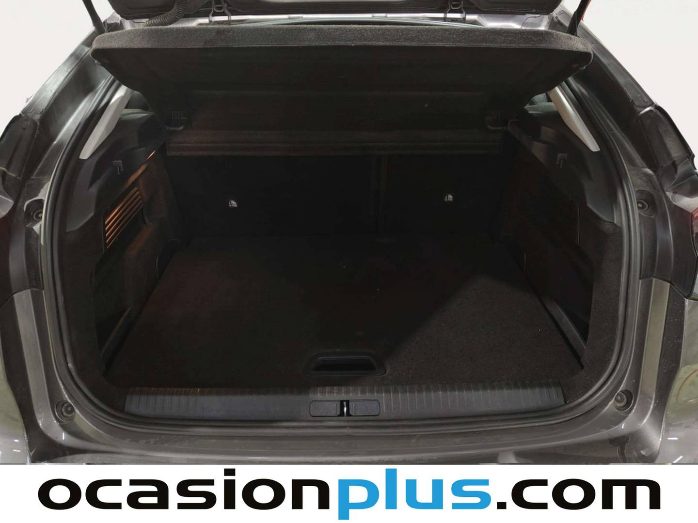 Fotos maletero Citroën C4 Citroen C4 PureTech 130 S&S 6v Feel Pack (130 CV)