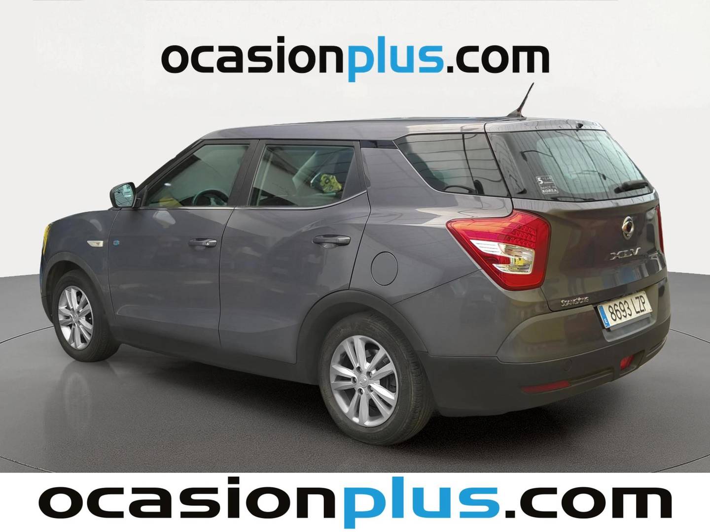 Foto trasera SsangYong XLV SsangYong XLV D16T Limited (115 CV) izquierda