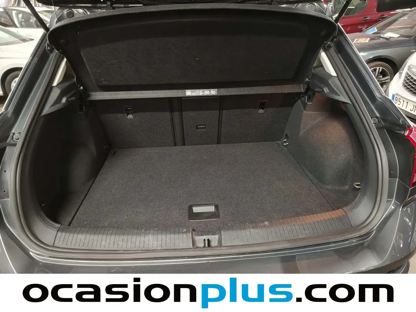 Foto Volkswagen T-Roc Volkswagen T-Roc Advance 2.0 TDI (150 CV) DSG